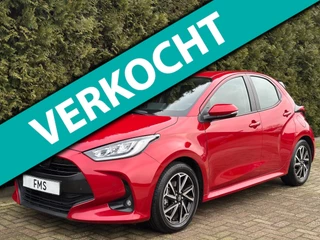 Hoofdafbeelding Toyota Yaris Toyota Yaris 1.5 Hybrid Dynamic CarPlay LED Camera