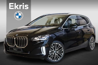 BMW 2 serie Active Tourer 225e xDrive | Harman Kardon | Panoramadak | Elektr. trekhaak | Head up | Stoel&Stuur Verwarming | Elektr. stoelen |