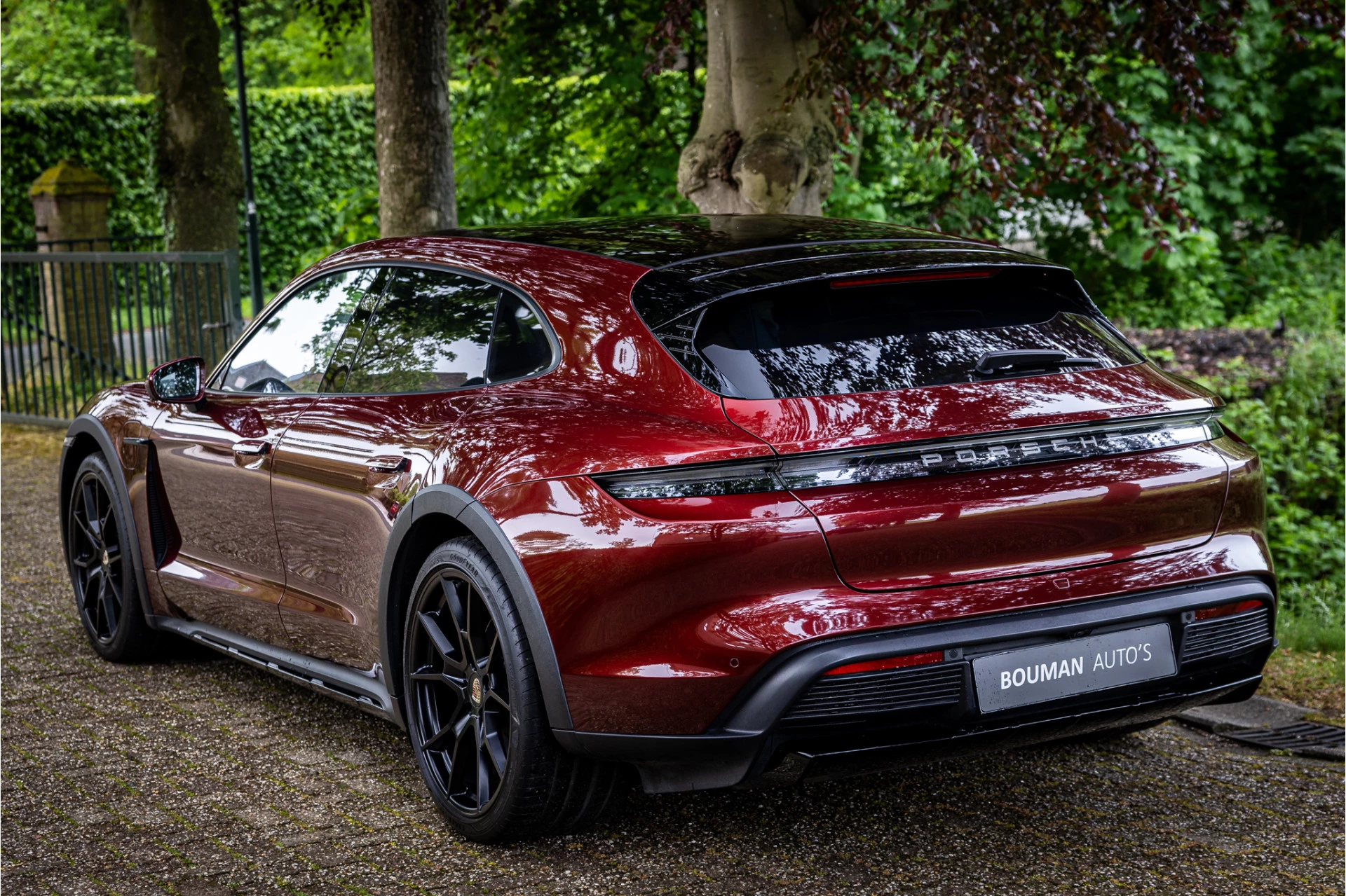 Hoofdafbeelding Porsche Taycan