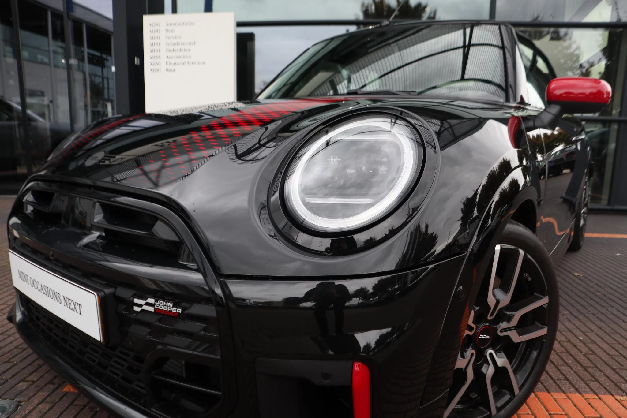 Hoofdafbeelding MINI Cabrio