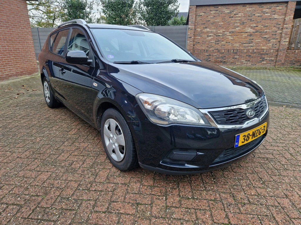 Hoofdafbeelding Kia Ceed