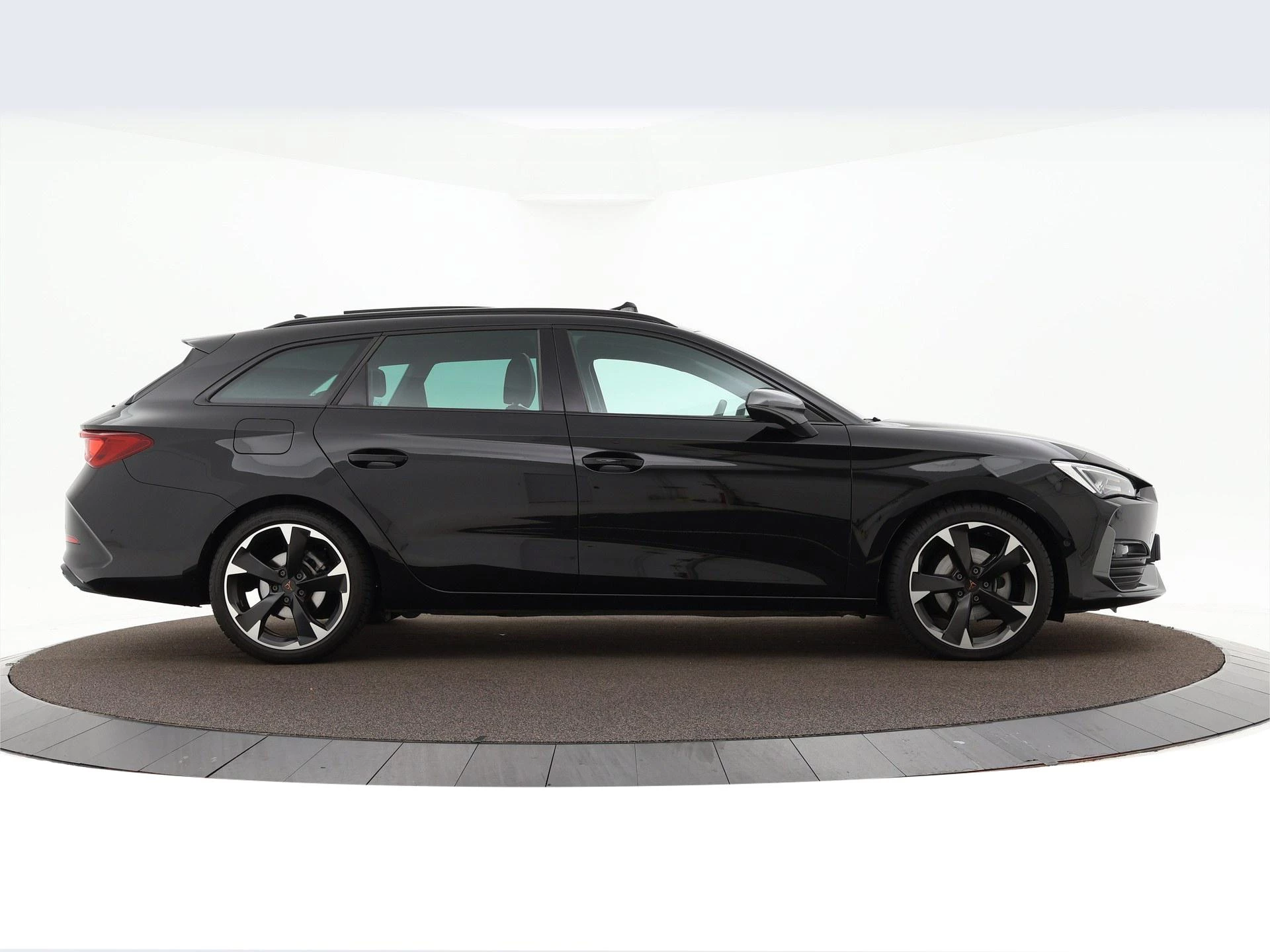 Hoofdafbeelding CUPRA Leon Sportstourer