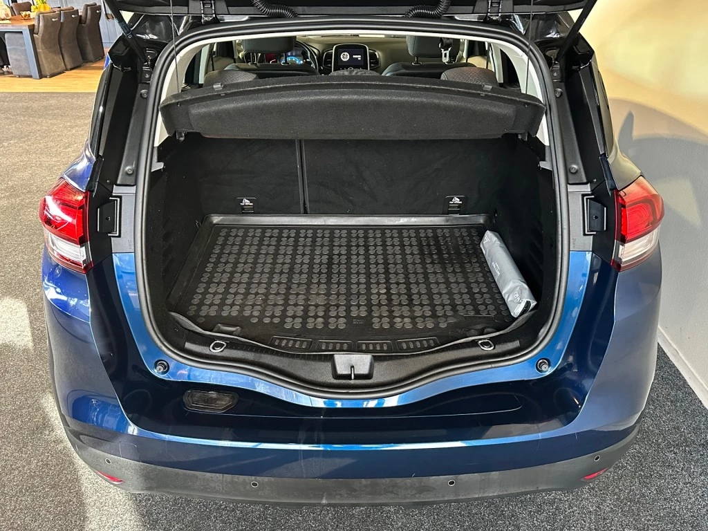 Hoofdafbeelding Renault Scénic