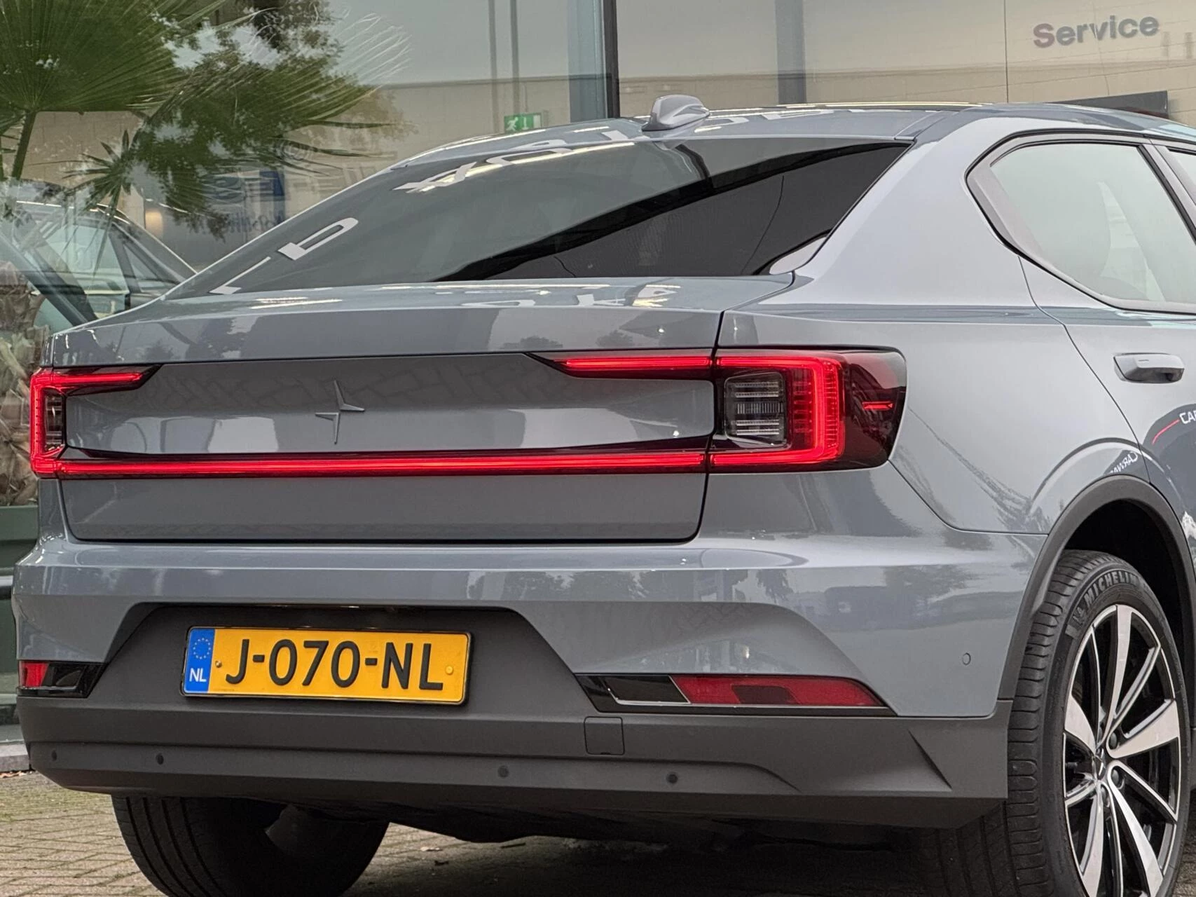 Hoofdafbeelding Polestar 2
