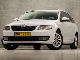 Škoda Octavia Combi 1.0 TSI Sport Automaat (SCHUIFDAK, APPLE CARPLAY, NAVIGATIE, CLIMATE, STOELVERWARMING, BRUIN LEDER, SPORTSTOELEN, CRUISE, GETINT GLAS, KEYLESS, XENON, TREKHAAK, NIEUWE APK, NIEUWSTAAT)