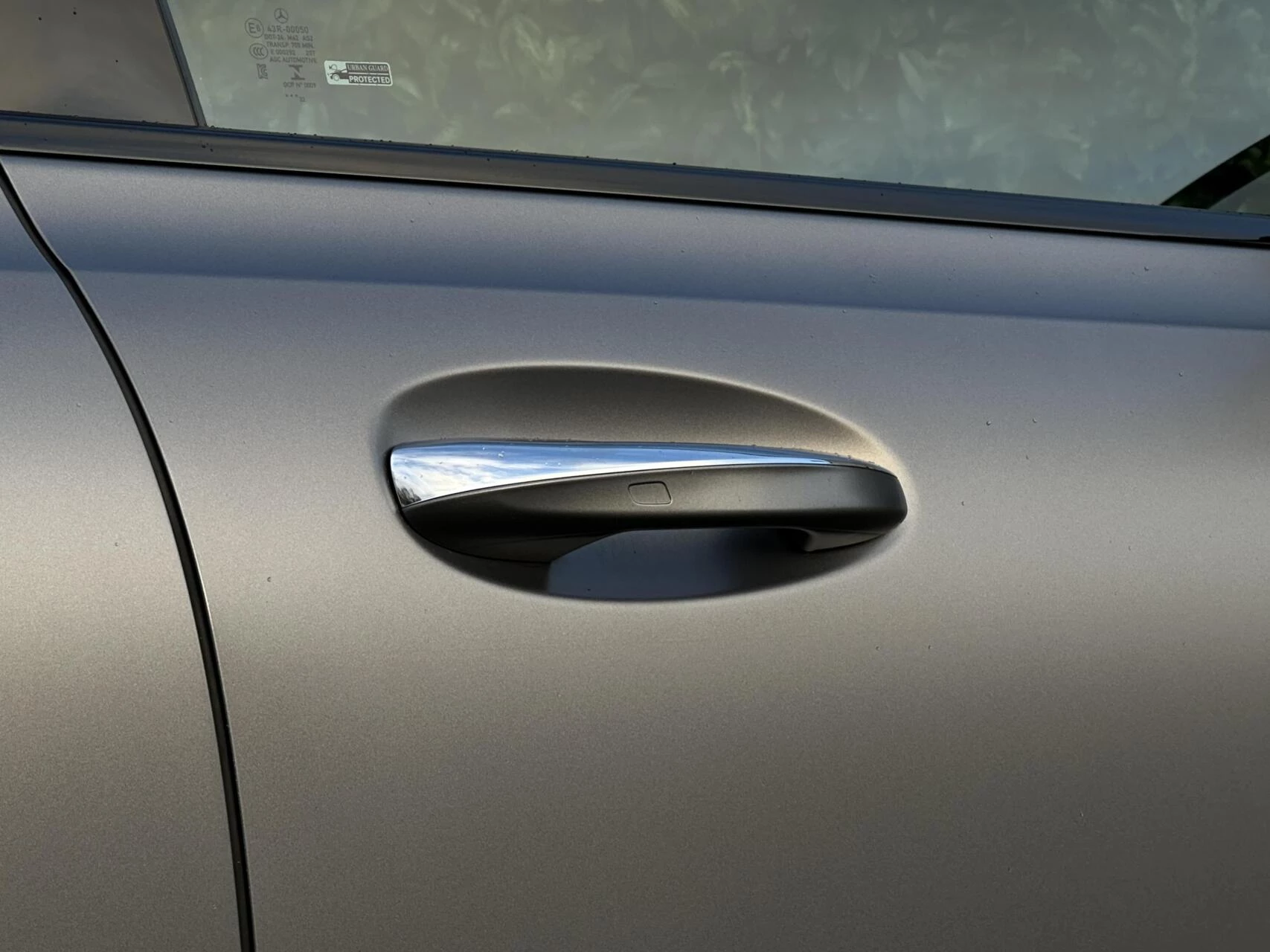 Hoofdafbeelding Mercedes-Benz EQB