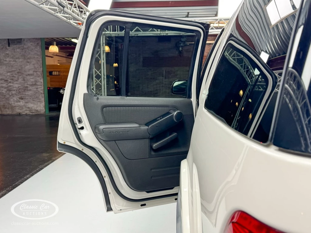 Hoofdafbeelding Ford Explorer