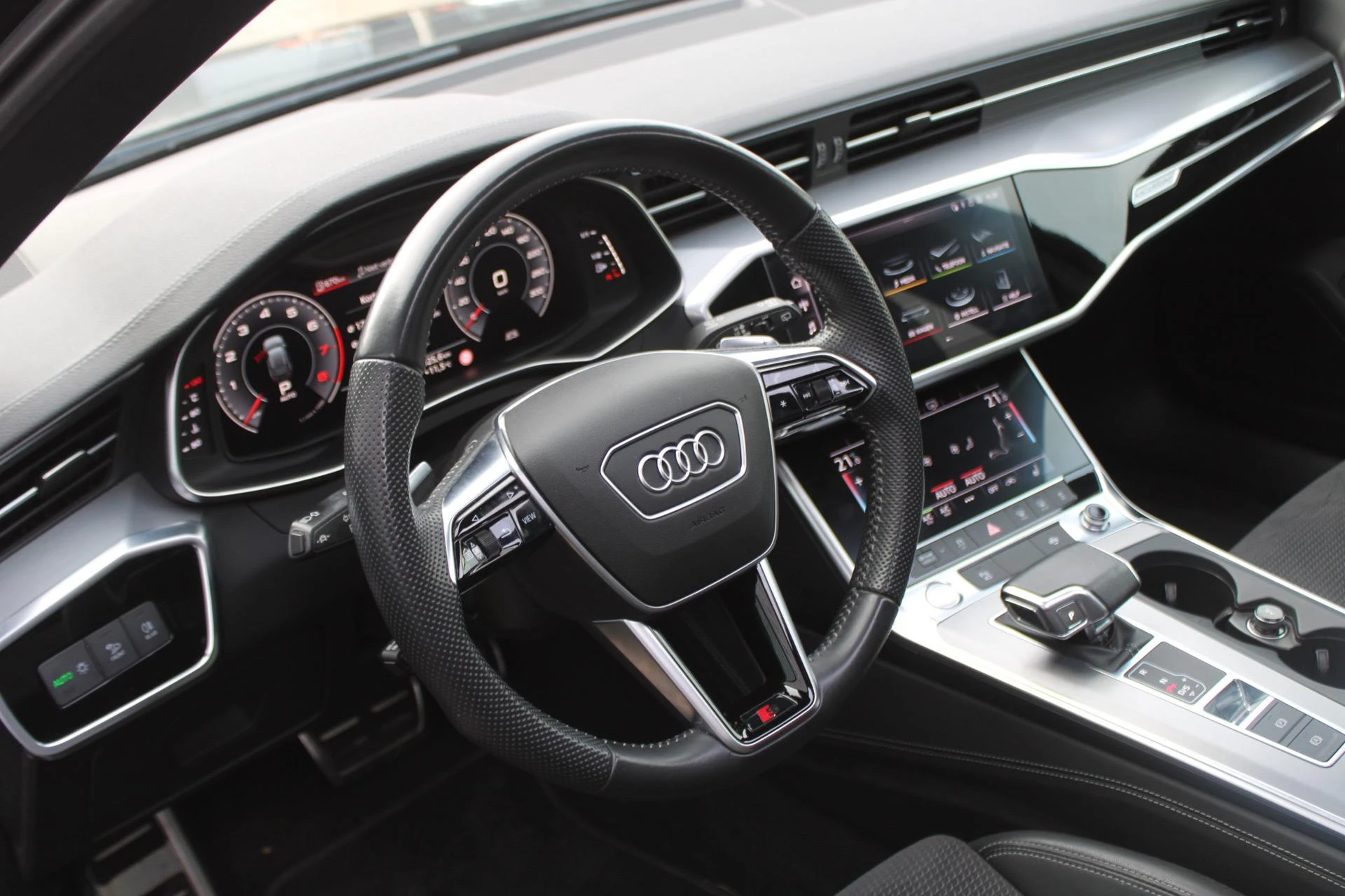 Hoofdafbeelding Audi A6