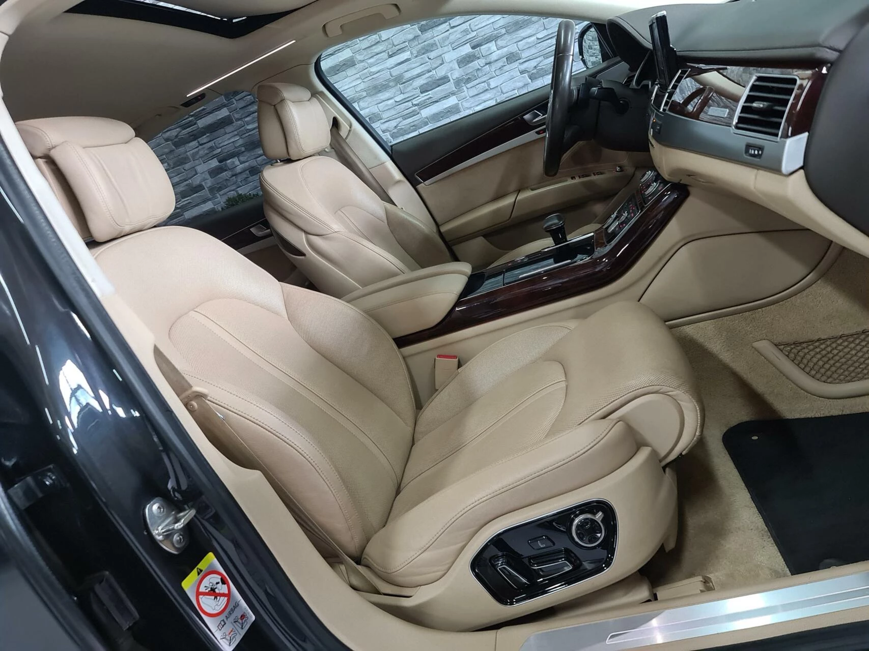 Hoofdafbeelding Audi A8