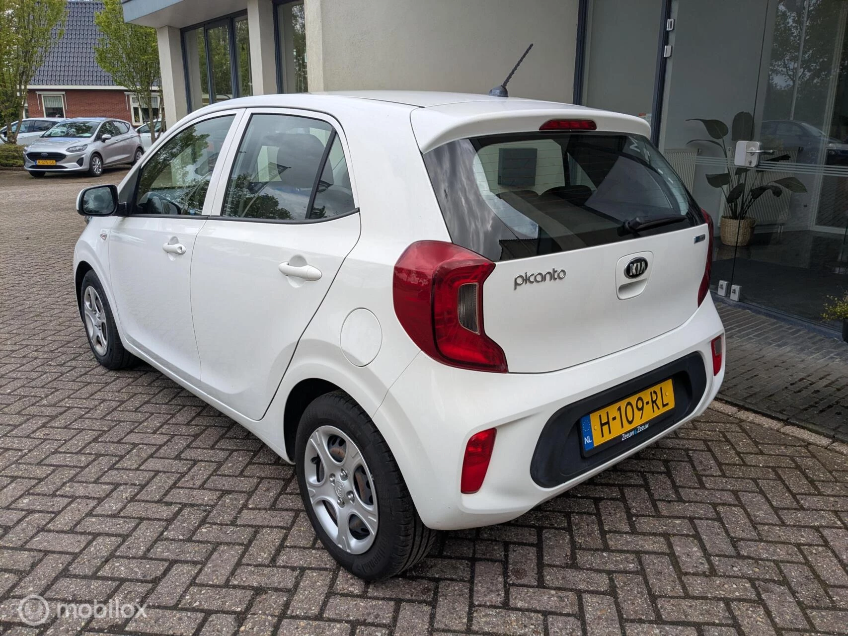 Hoofdafbeelding Kia Picanto