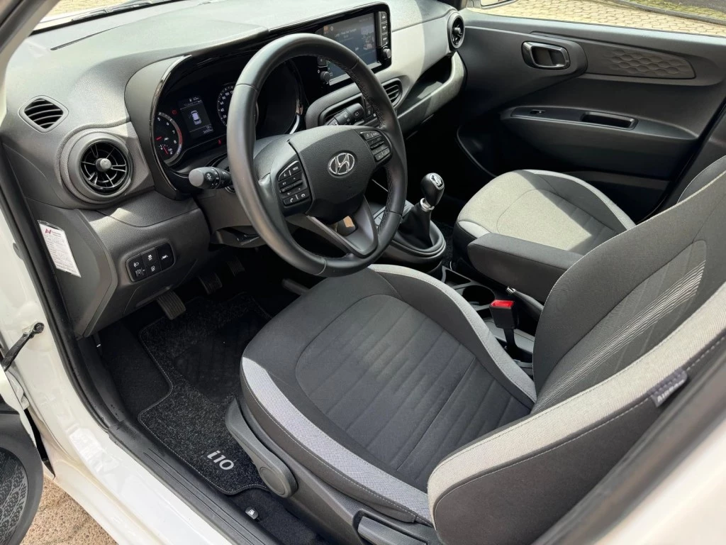 Hoofdafbeelding Hyundai i10