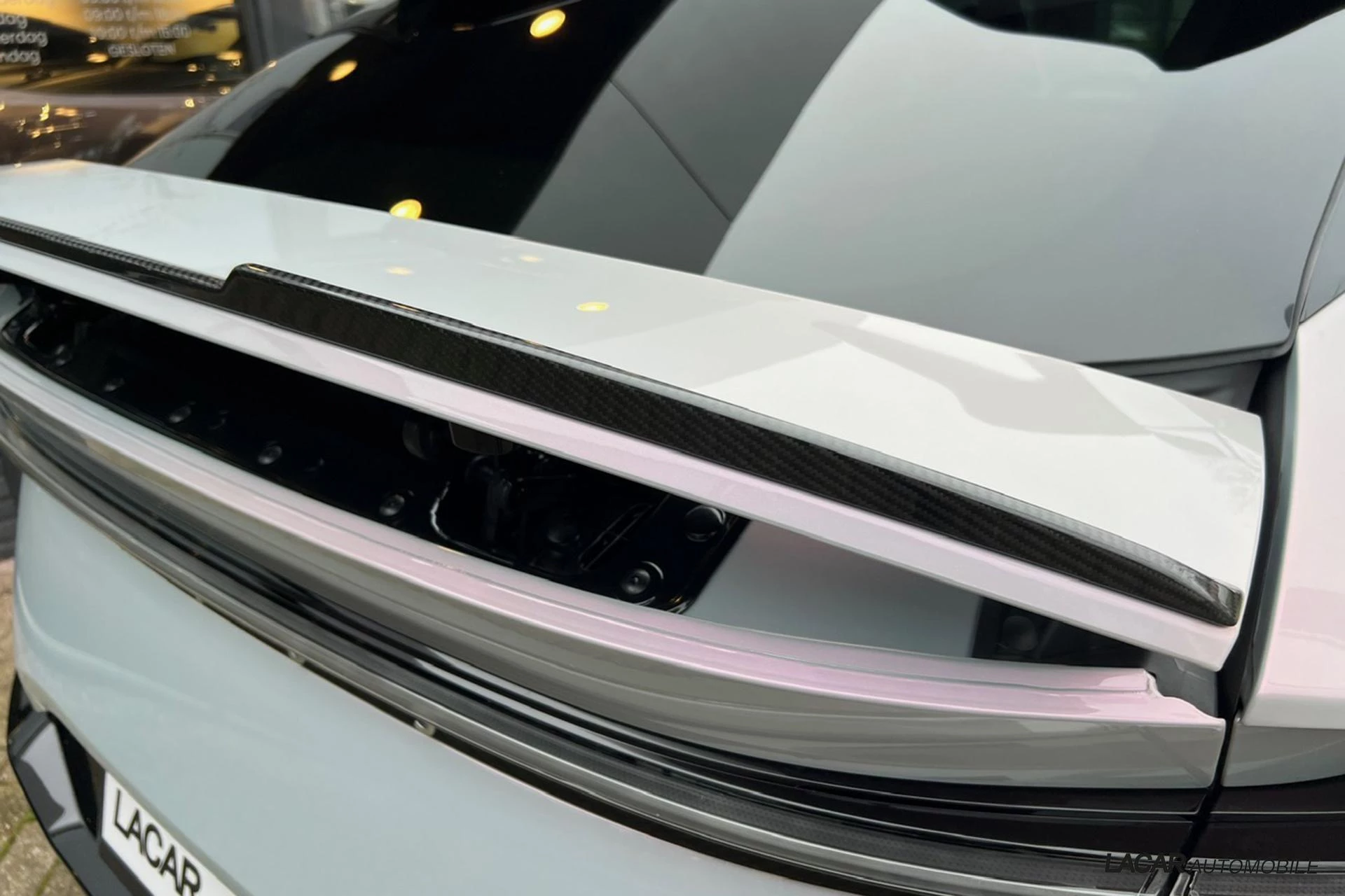 Hoofdafbeelding Lotus Eletre