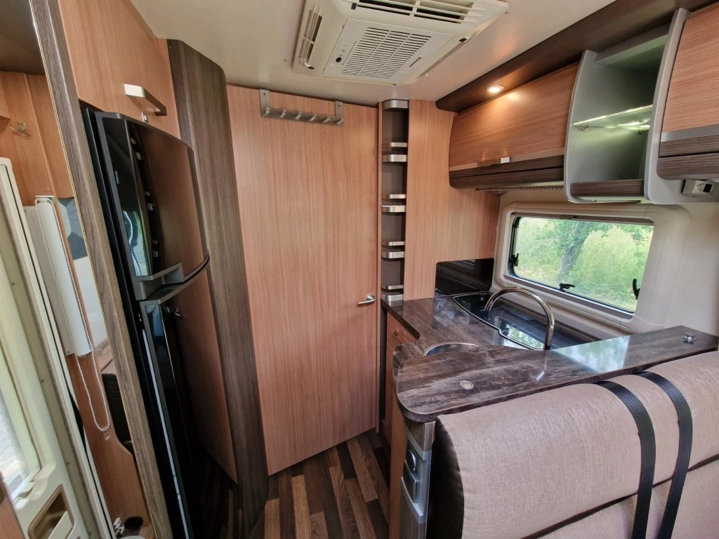 Hoofdafbeelding Knaus Camper