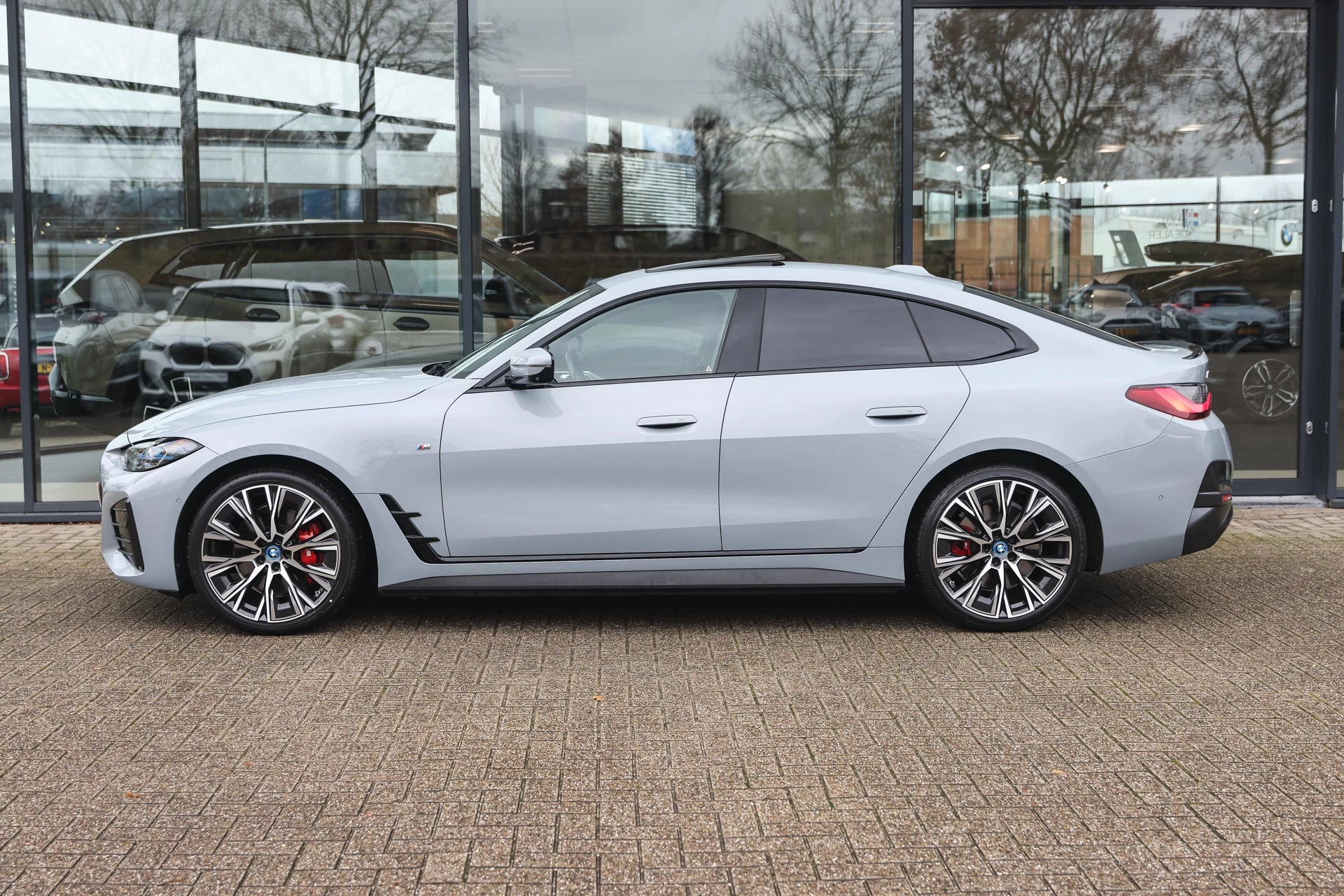 Hoofdafbeelding BMW i4