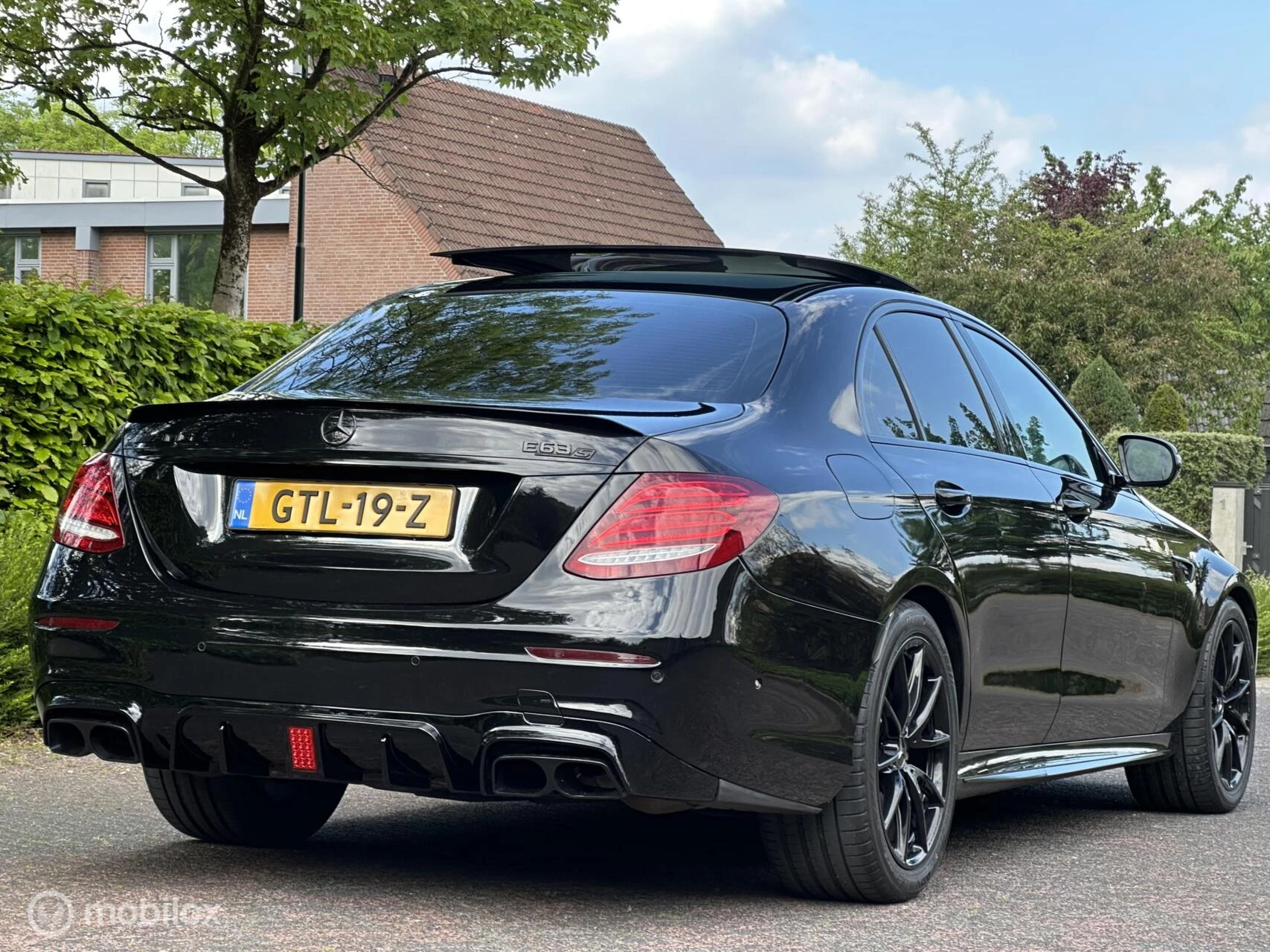 Hoofdafbeelding Mercedes-Benz E-Klasse