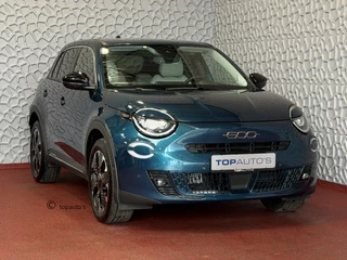 Fiat 600 1.2 HYBRID LA PRIMA CAMERA CARPLAY ADAP.CRUISE STOELVERW. ELEK.KLEP LEER MASSAGE ELEK.STOEL 18''LMV ✅ Top Auto Fiat Wijchen , 30 Jaar ervaring in Fiat , Wij leveren de : Icon / La Prima / Pop / Sport . Urban / Benzine / Hybrid . Met Fabrieksgarantie ✅  