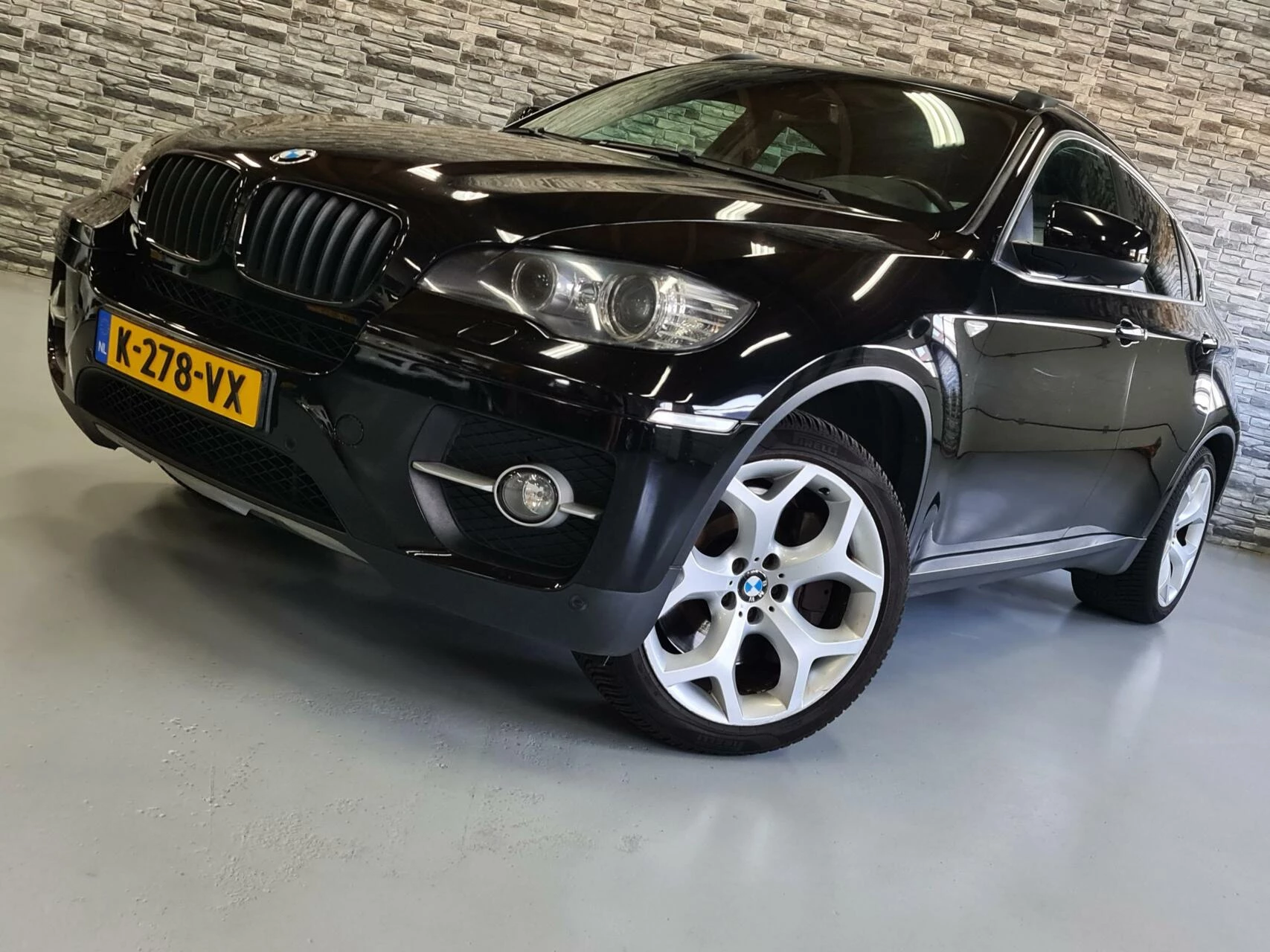 Hoofdafbeelding BMW X6
