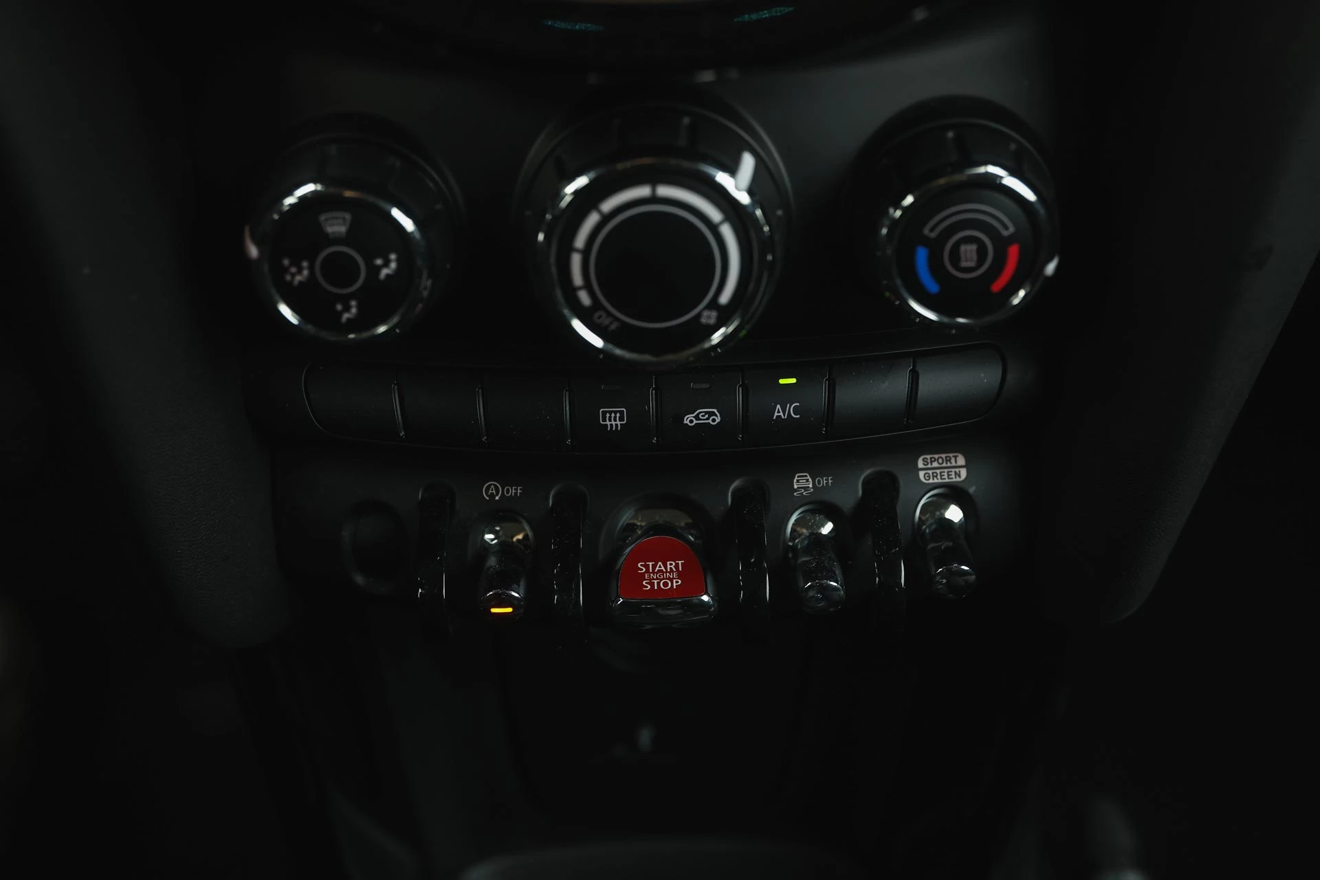 Hoofdafbeelding MINI One