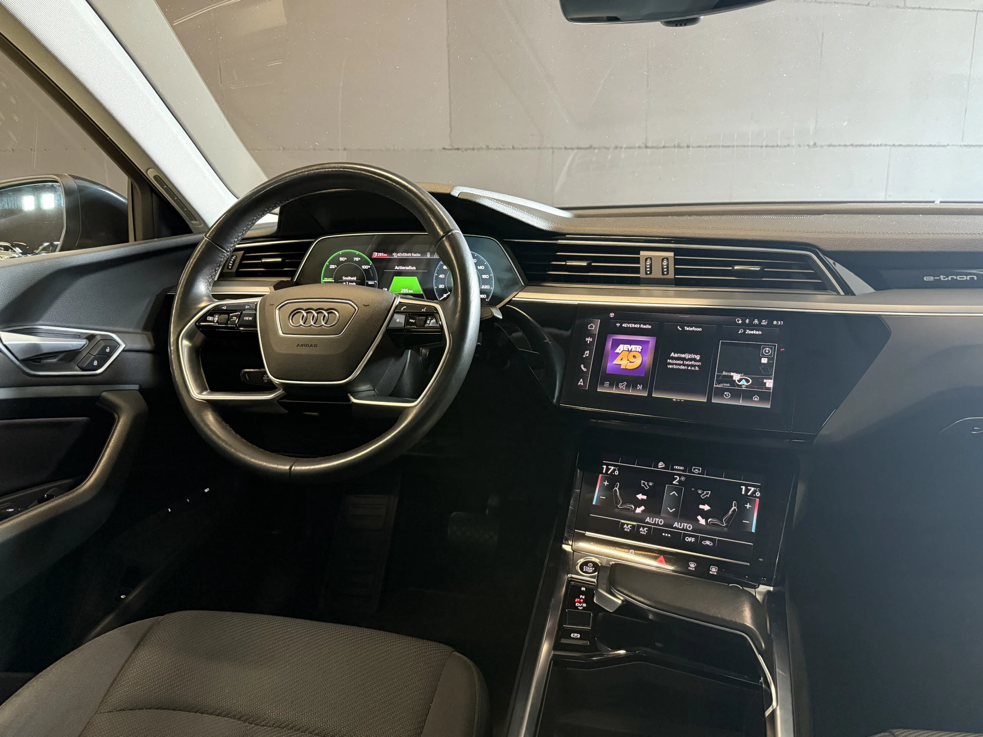 Hoofdafbeelding Audi e-tron