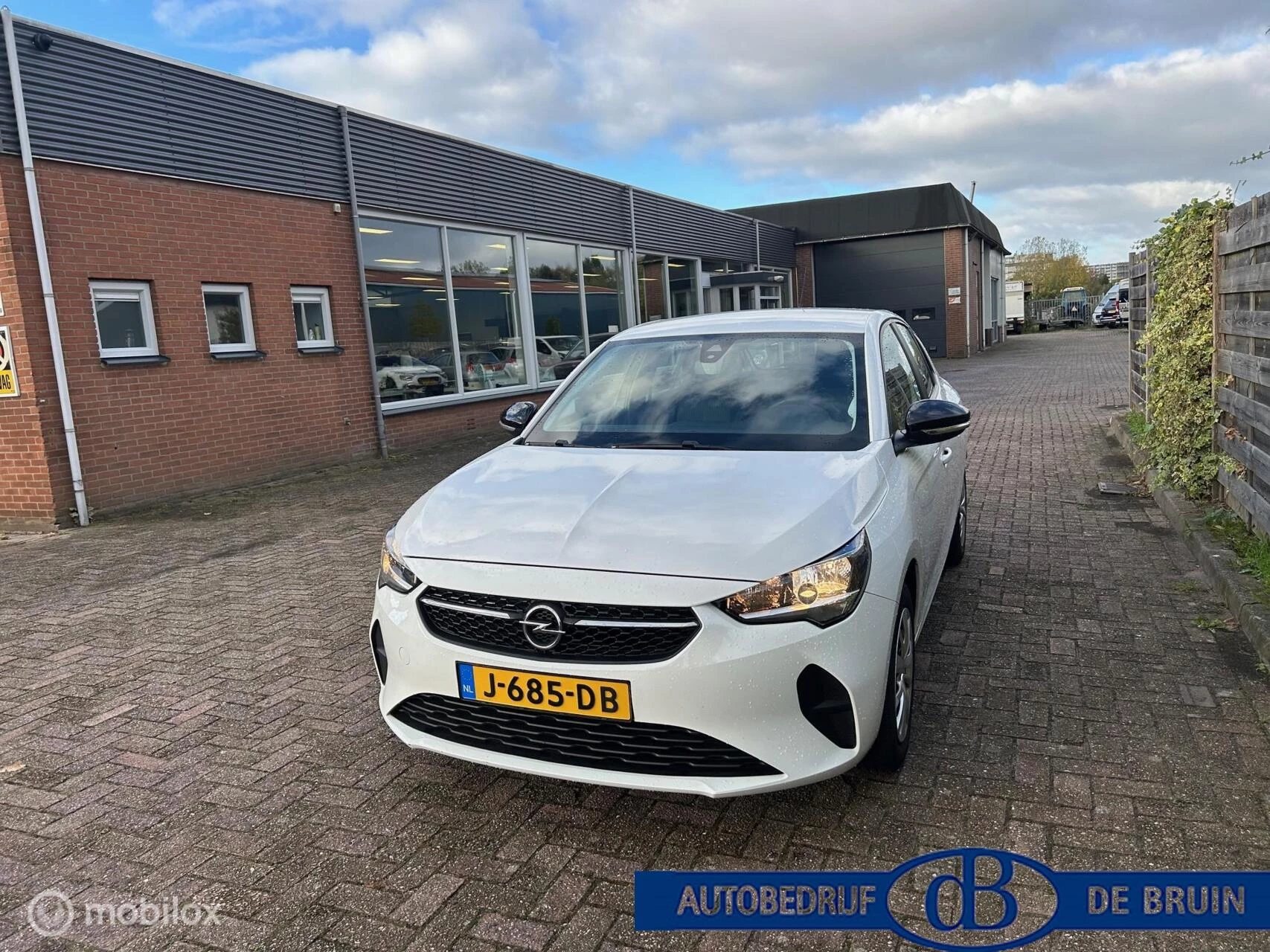 Hoofdafbeelding Opel Corsa