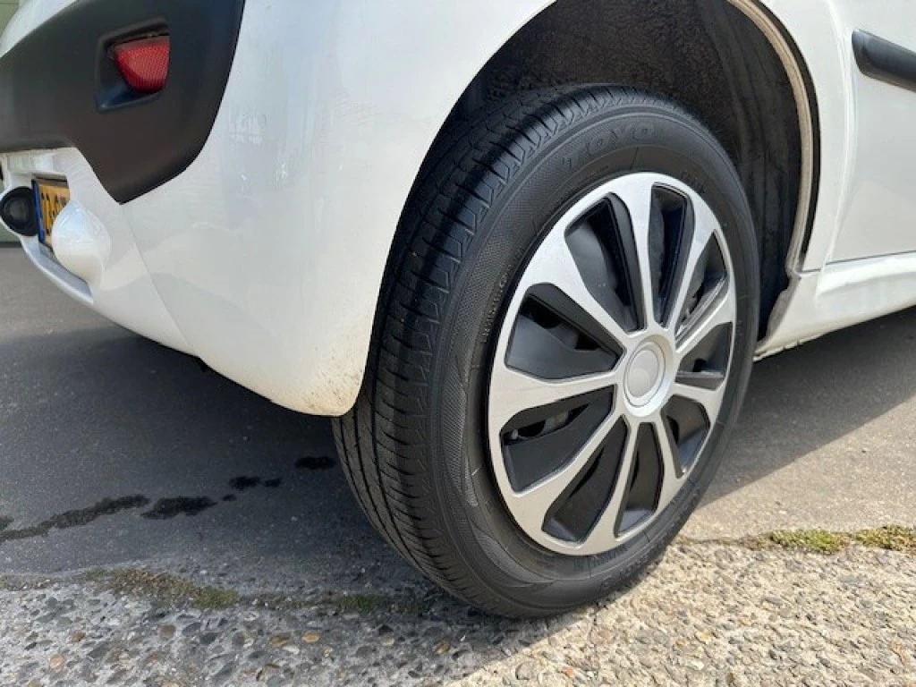 Hoofdafbeelding Peugeot 107