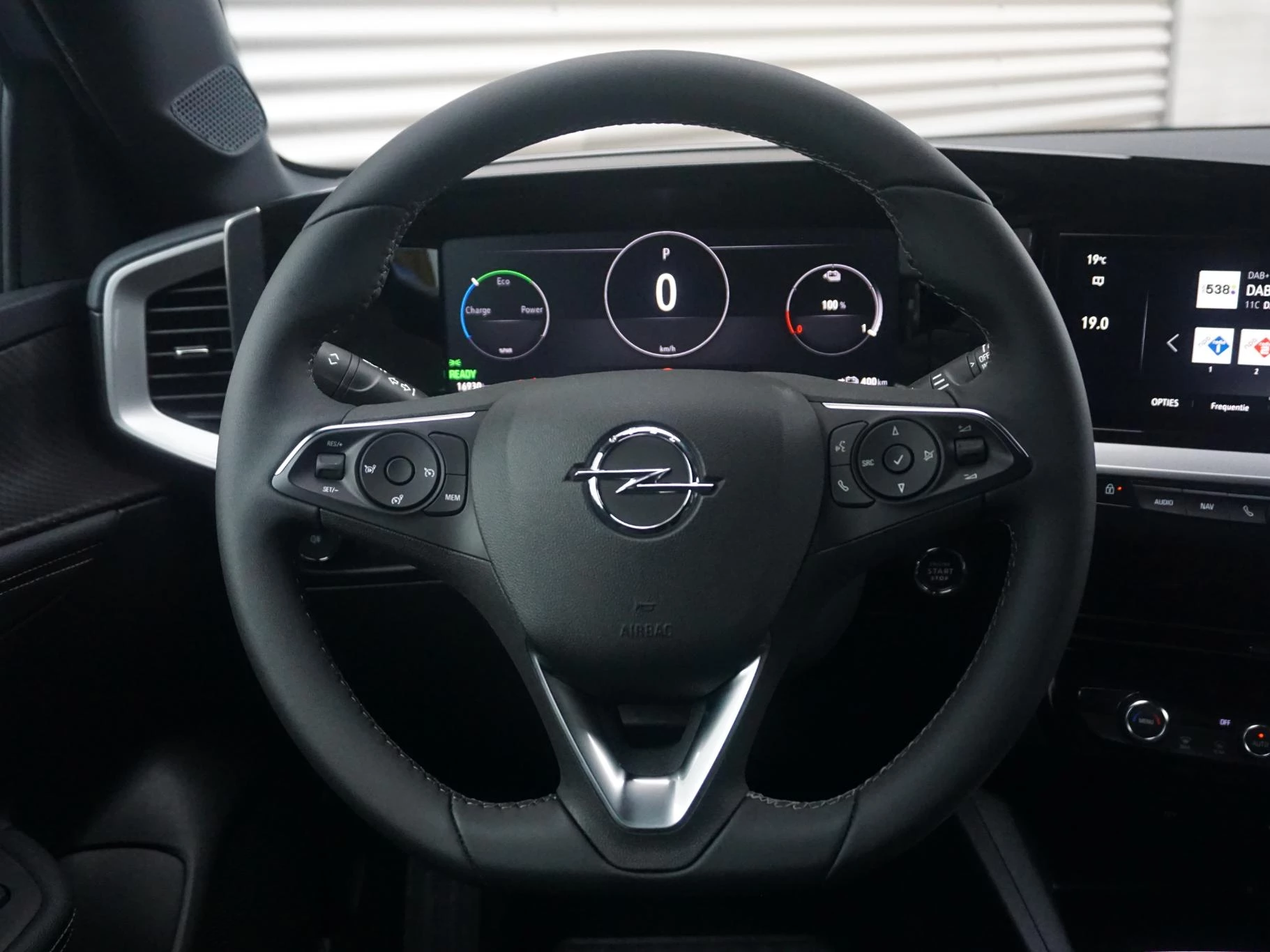 Hoofdafbeelding Opel Mokka-e
