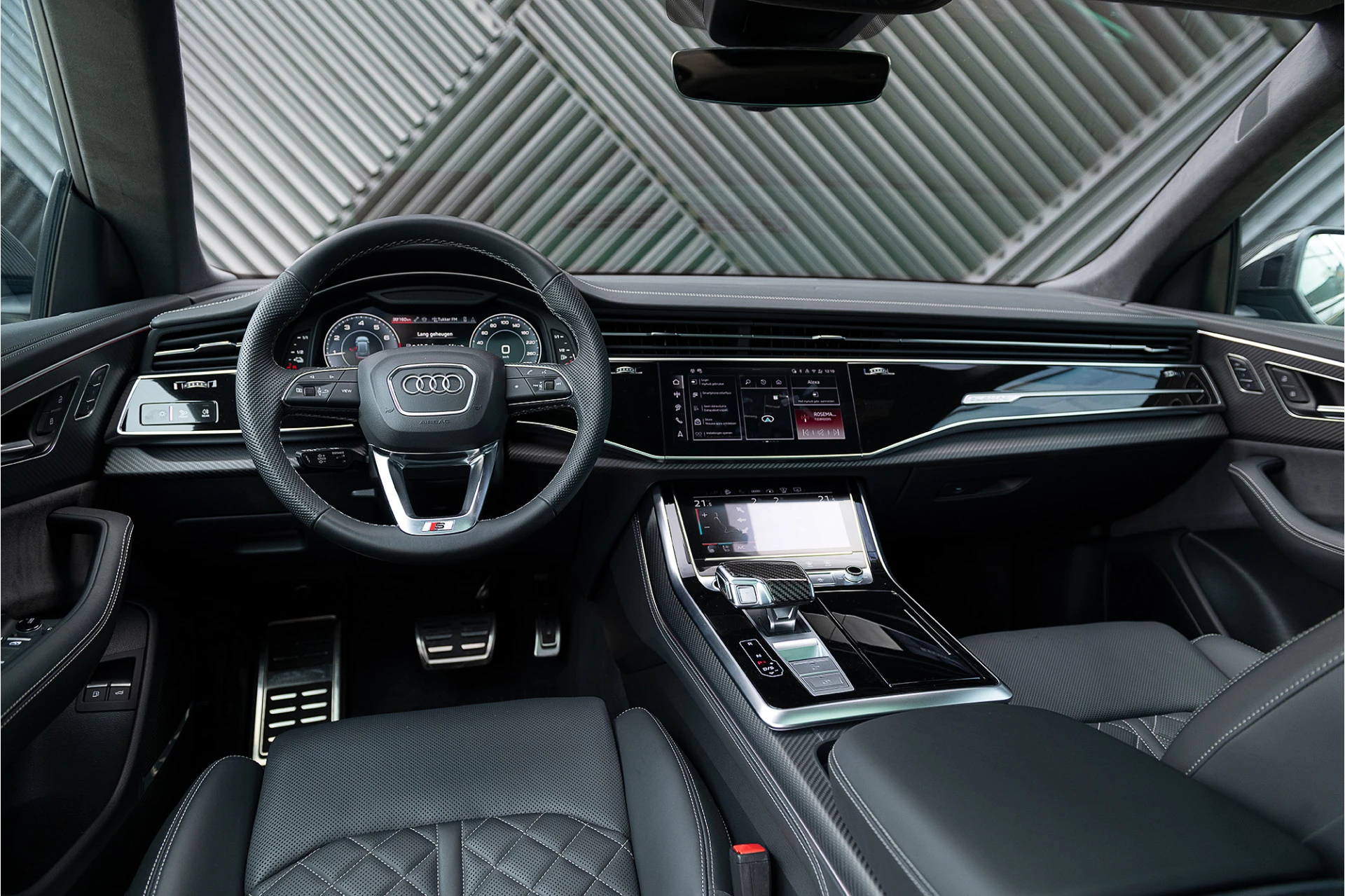 Hoofdafbeelding Audi Q8