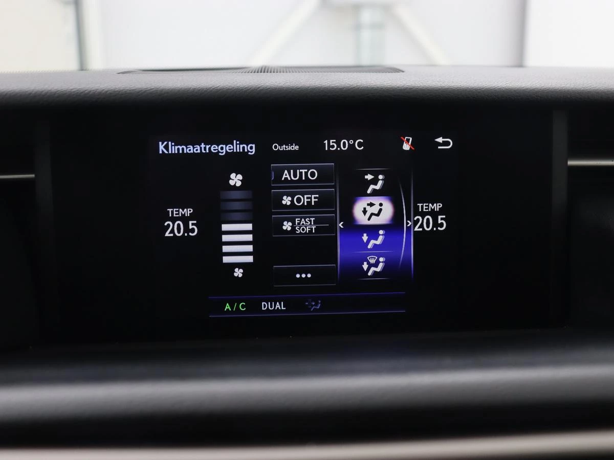 Hoofdafbeelding Lexus IS