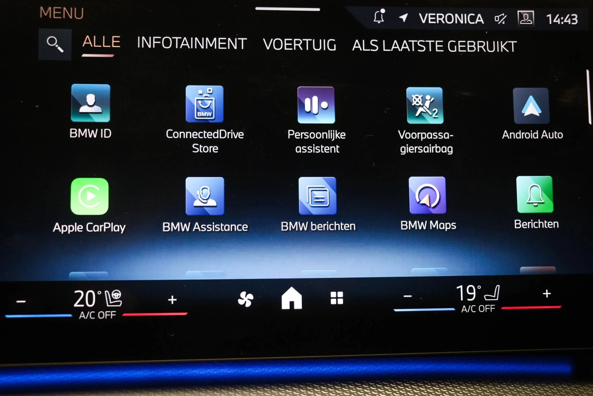 Hoofdafbeelding BMW iX1