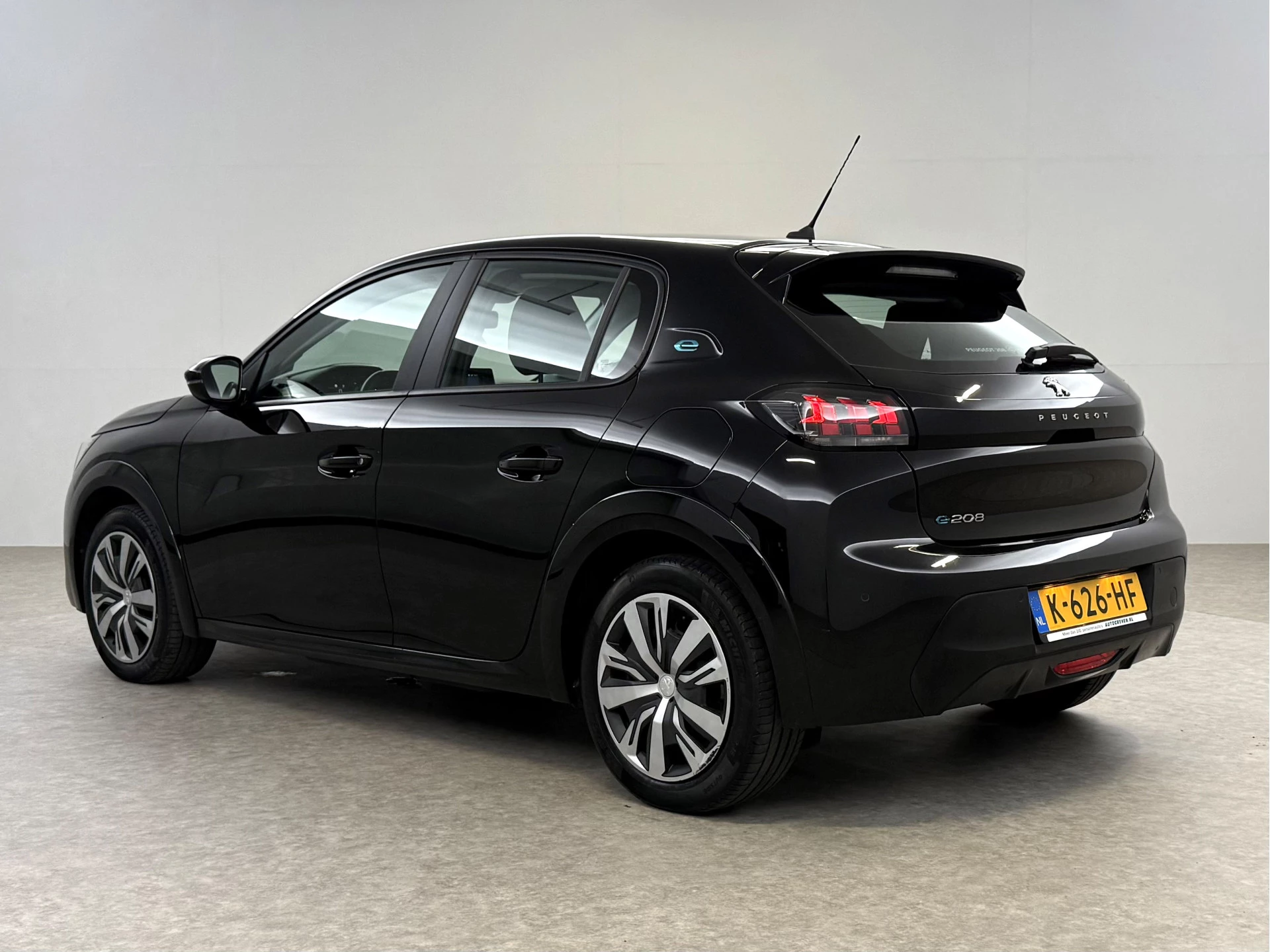 Hoofdafbeelding Peugeot e-208