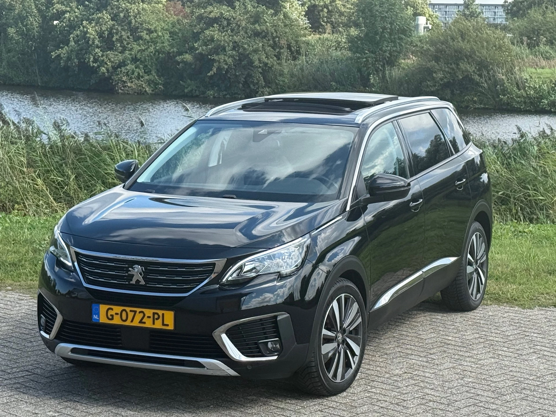 Hoofdafbeelding Peugeot 5008