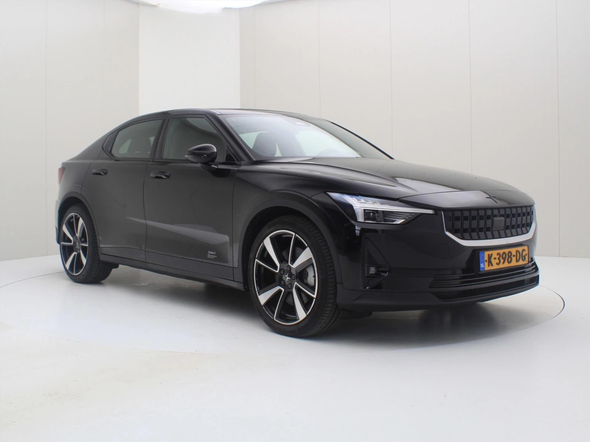 Hoofdafbeelding Polestar 2