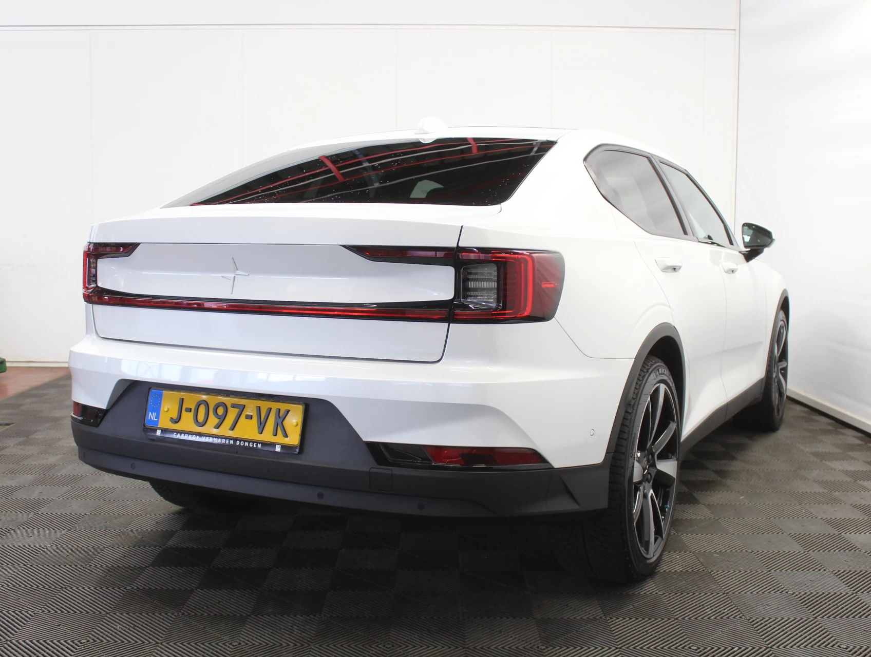 Hoofdafbeelding Polestar 2