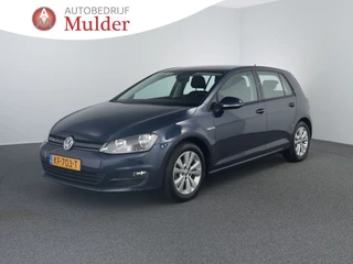 Volkswagen Golf 1.0 TSI Connected Series | Camera | Carplay | Trekhaak |