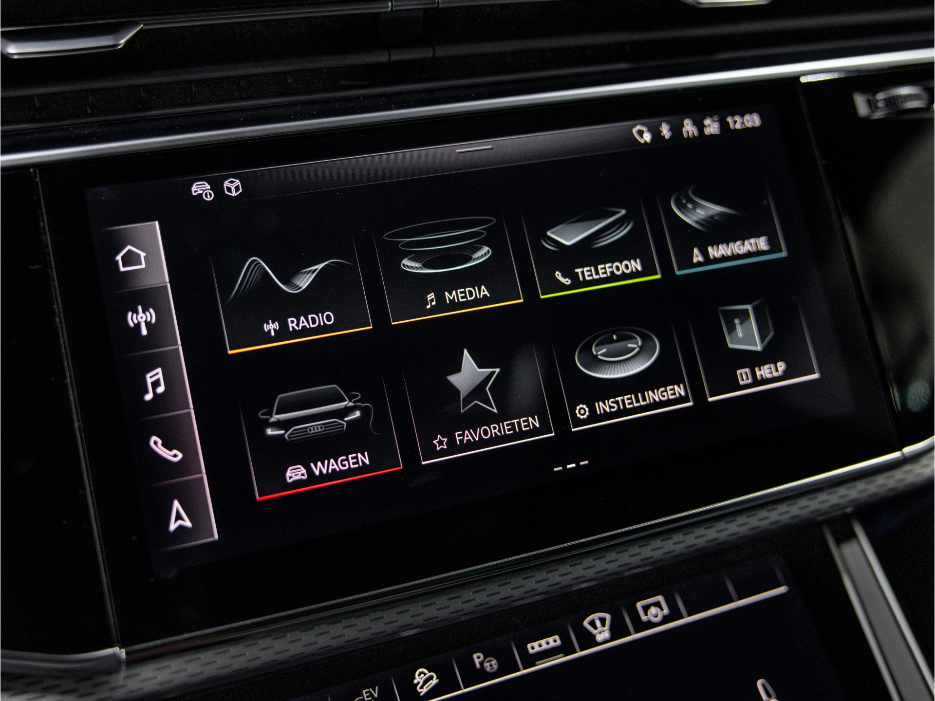 Hoofdafbeelding Audi Q8