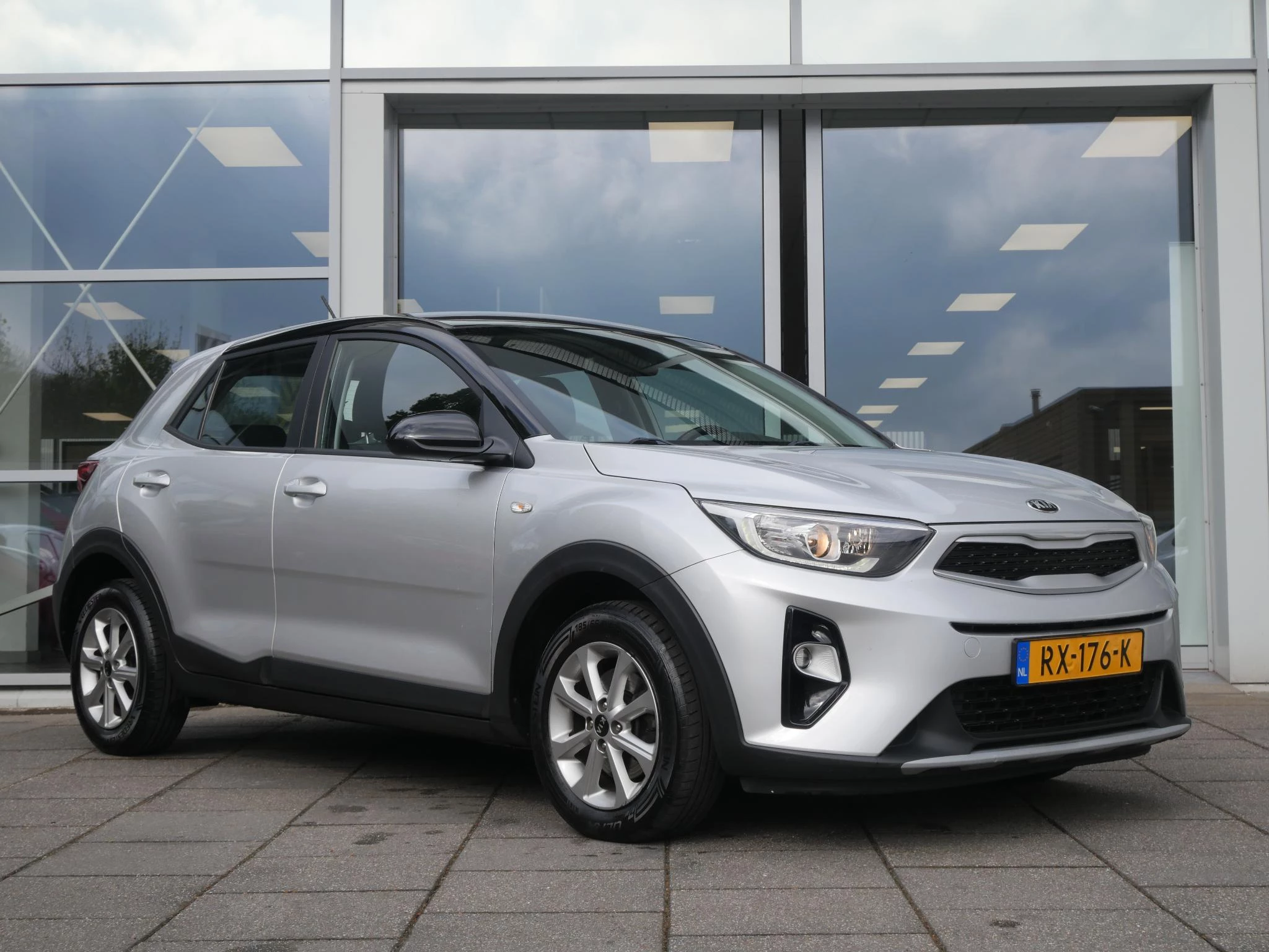 Hoofdafbeelding Kia Stonic