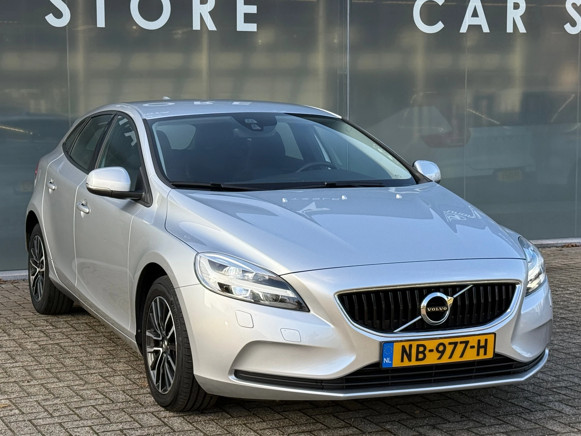 Hoofdafbeelding Volvo V40