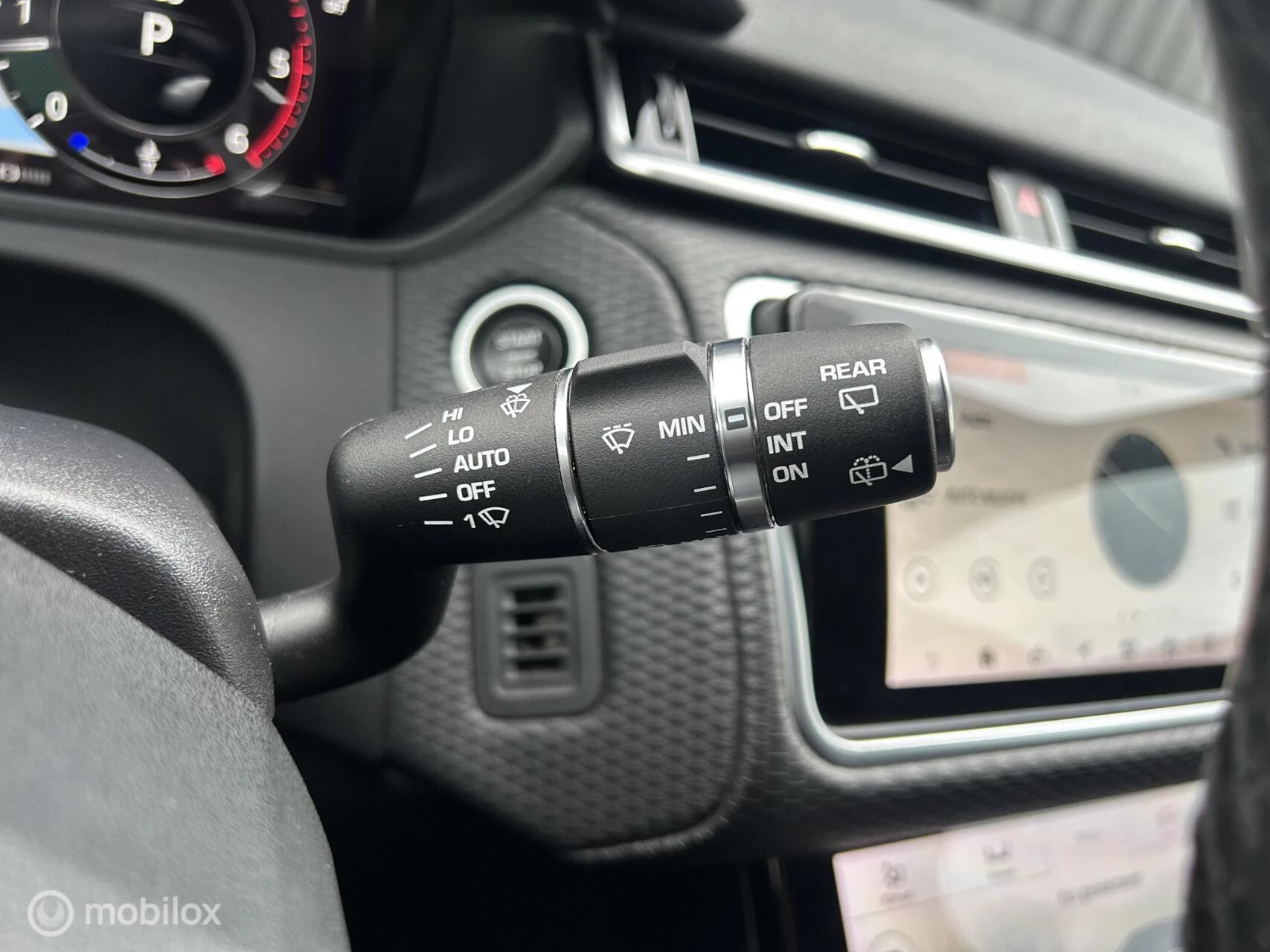 Hoofdafbeelding Land Rover Range Rover Velar