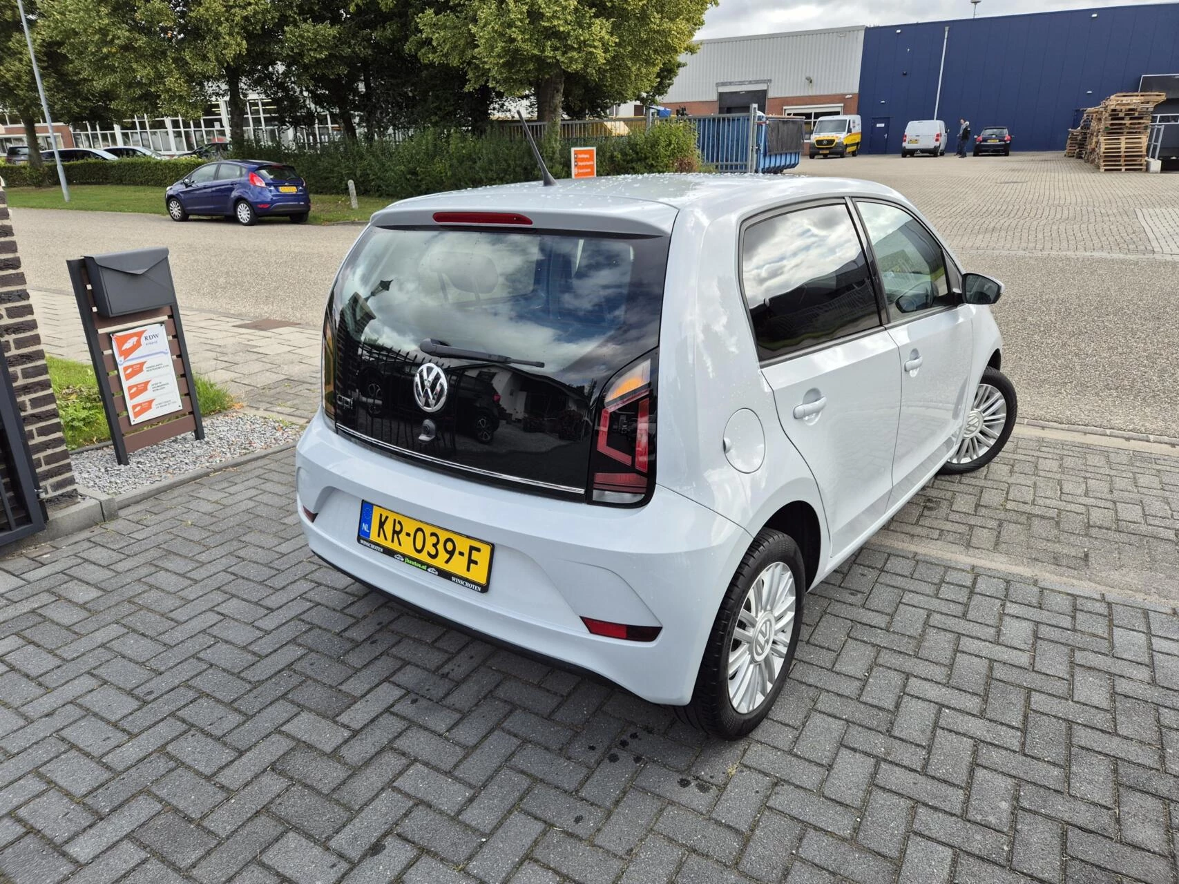 Hoofdafbeelding Volkswagen up!