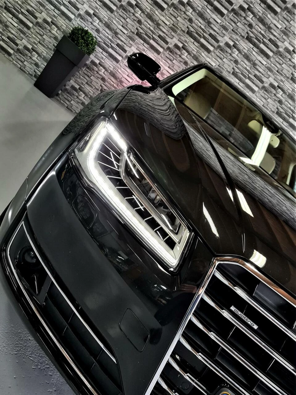 Hoofdafbeelding Audi A8