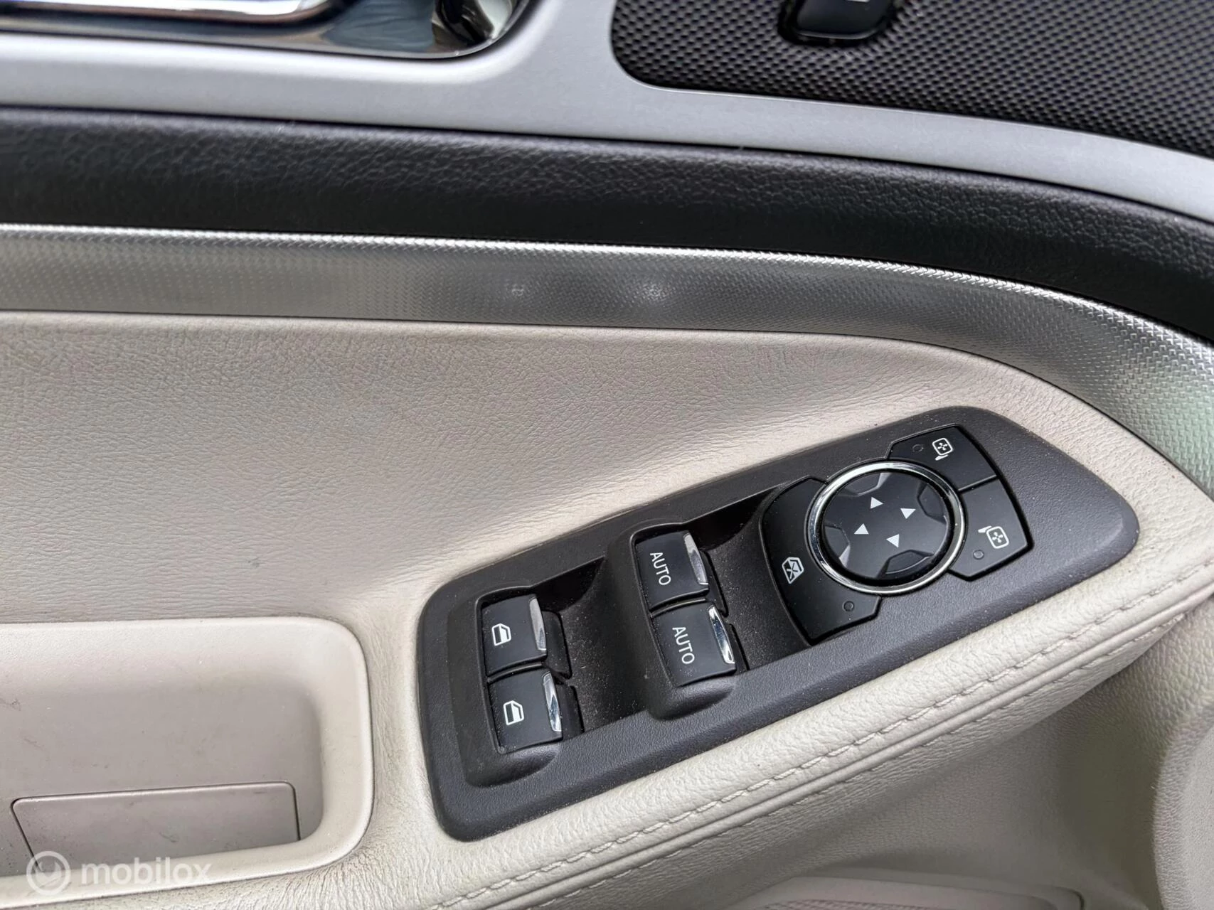 Hoofdafbeelding Ford Explorer