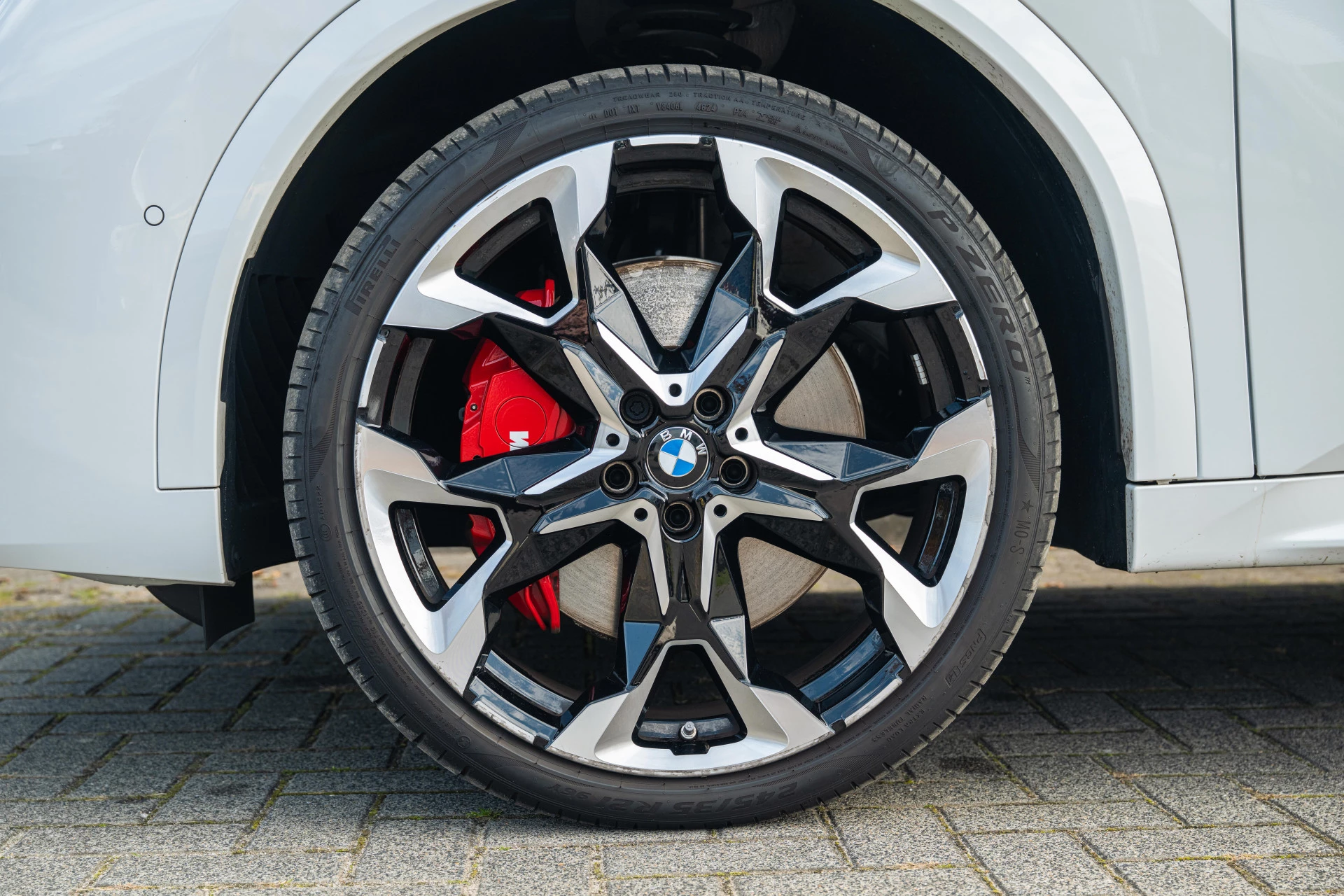 Hoofdafbeelding BMW X2