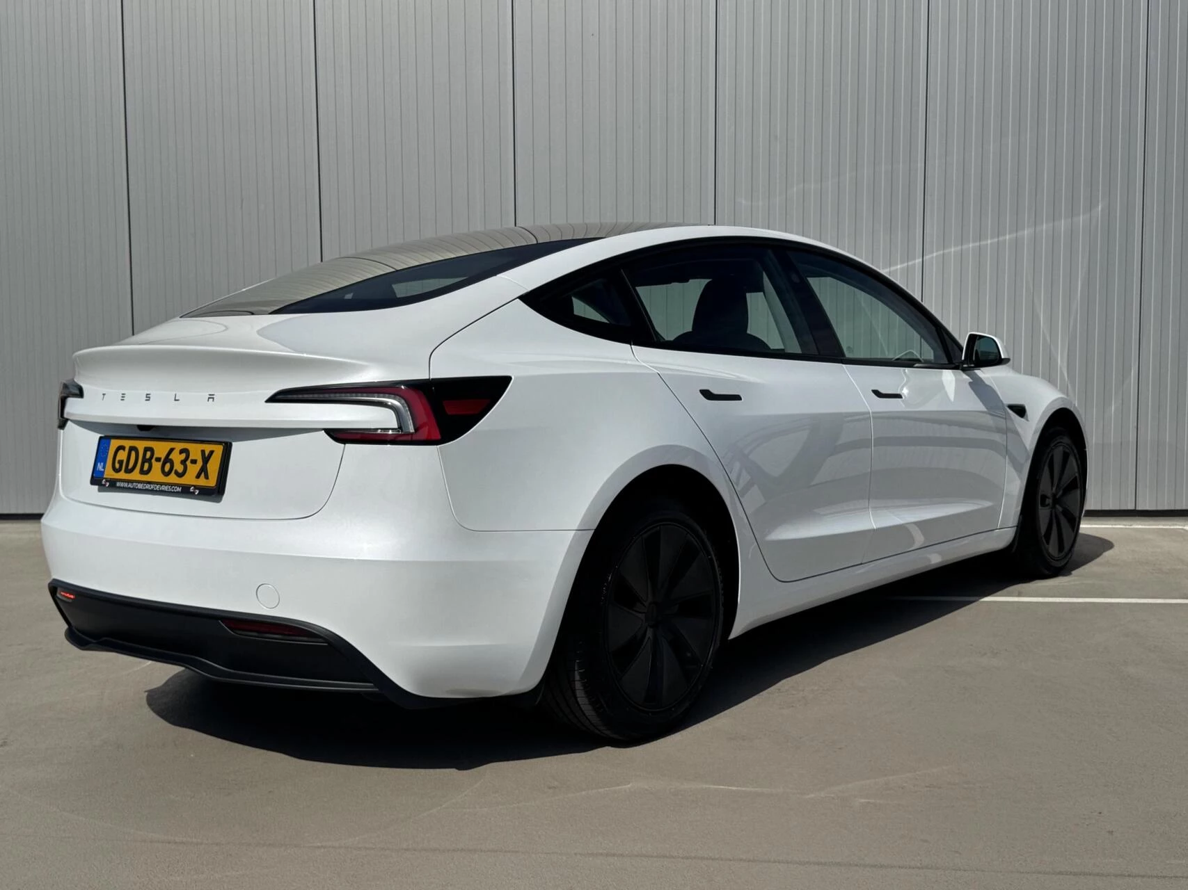 Hoofdafbeelding Tesla Model 3