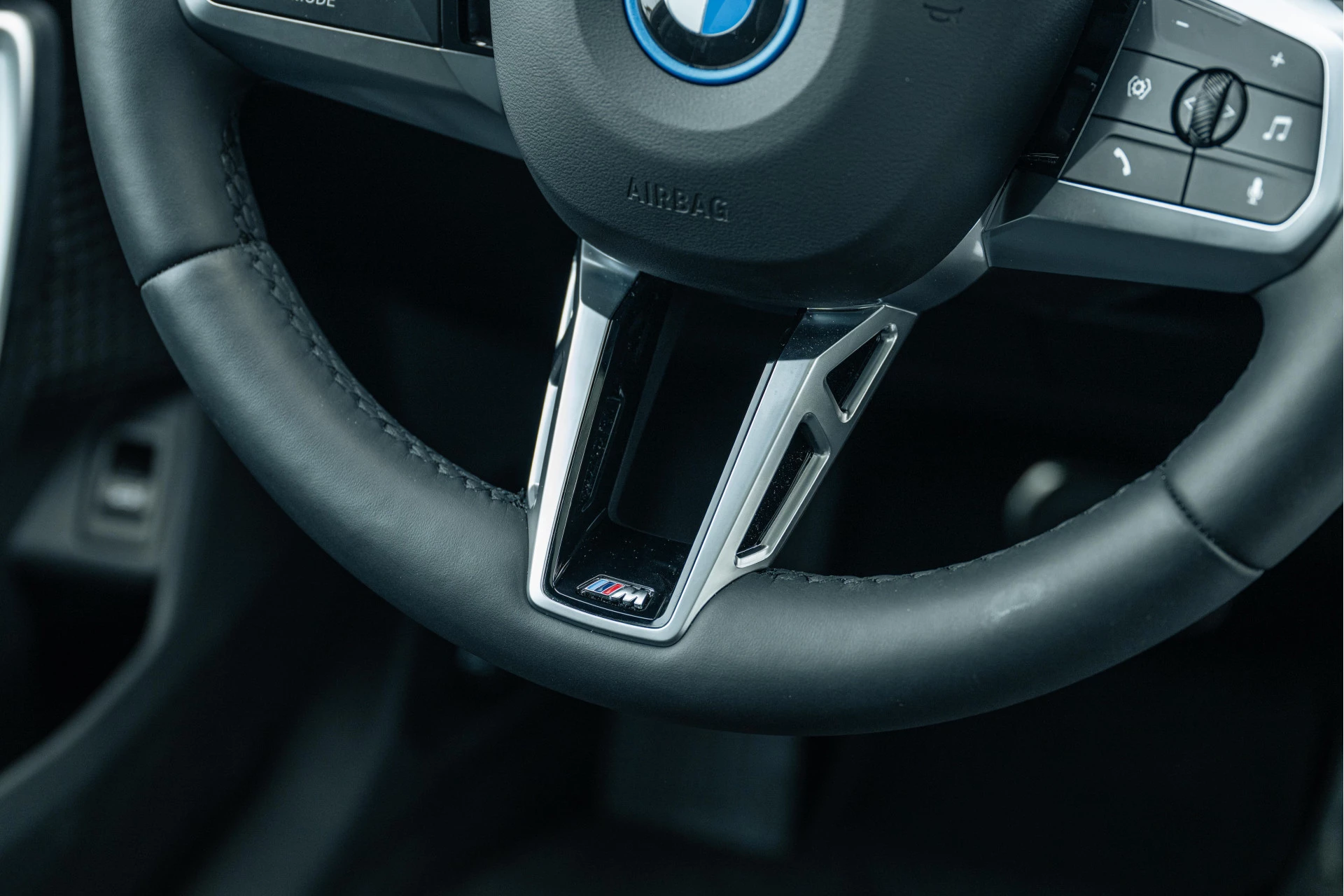 Hoofdafbeelding BMW iX1