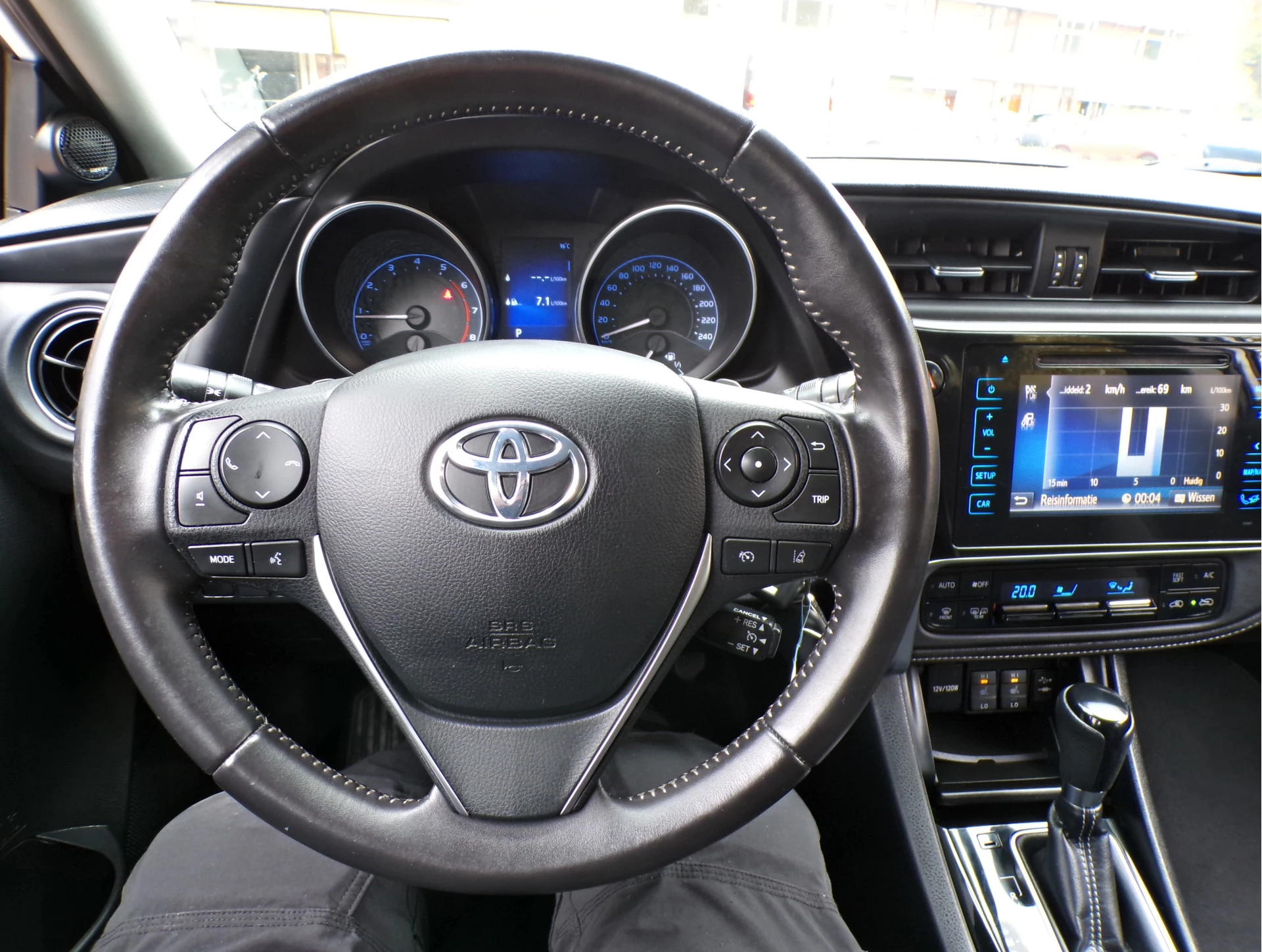 Hoofdafbeelding Toyota Auris