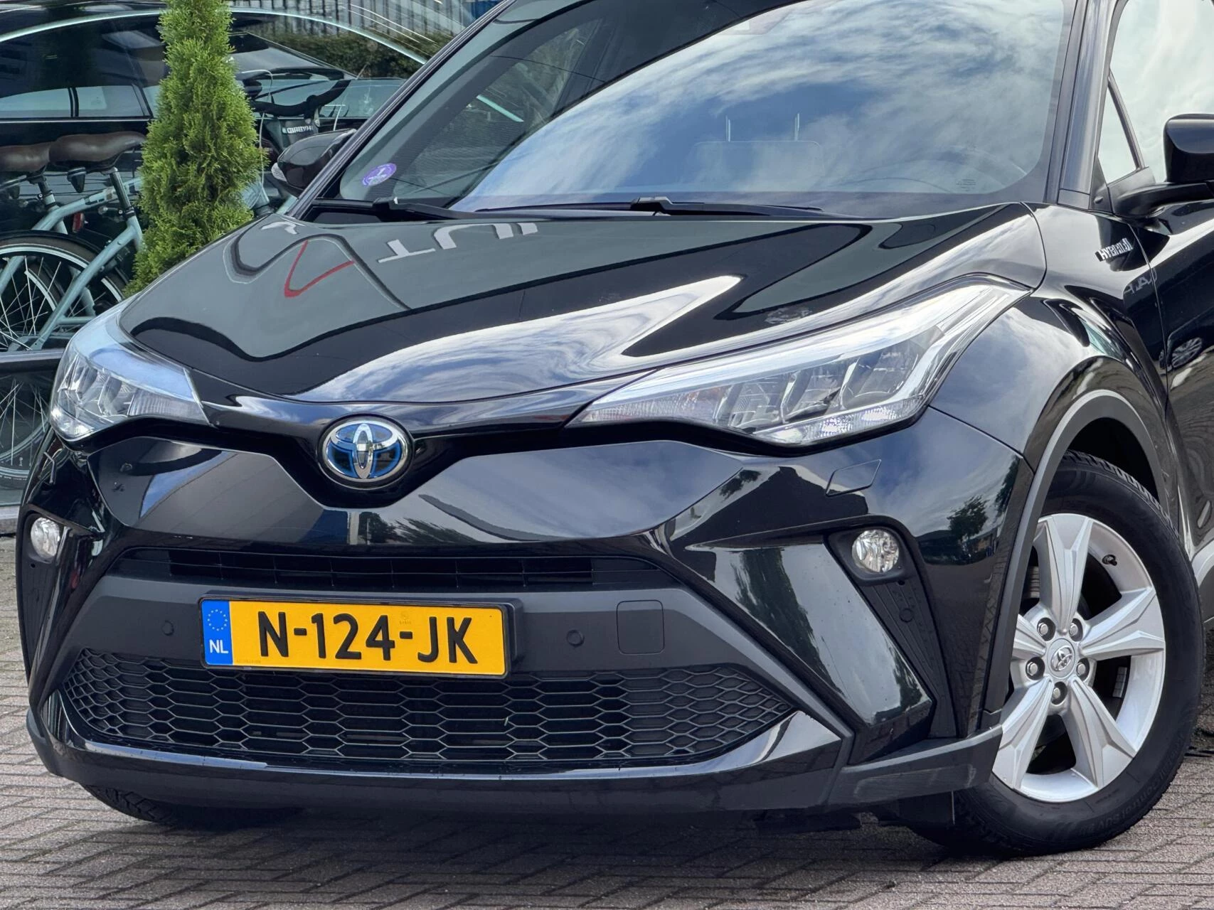 Hoofdafbeelding Toyota C-HR