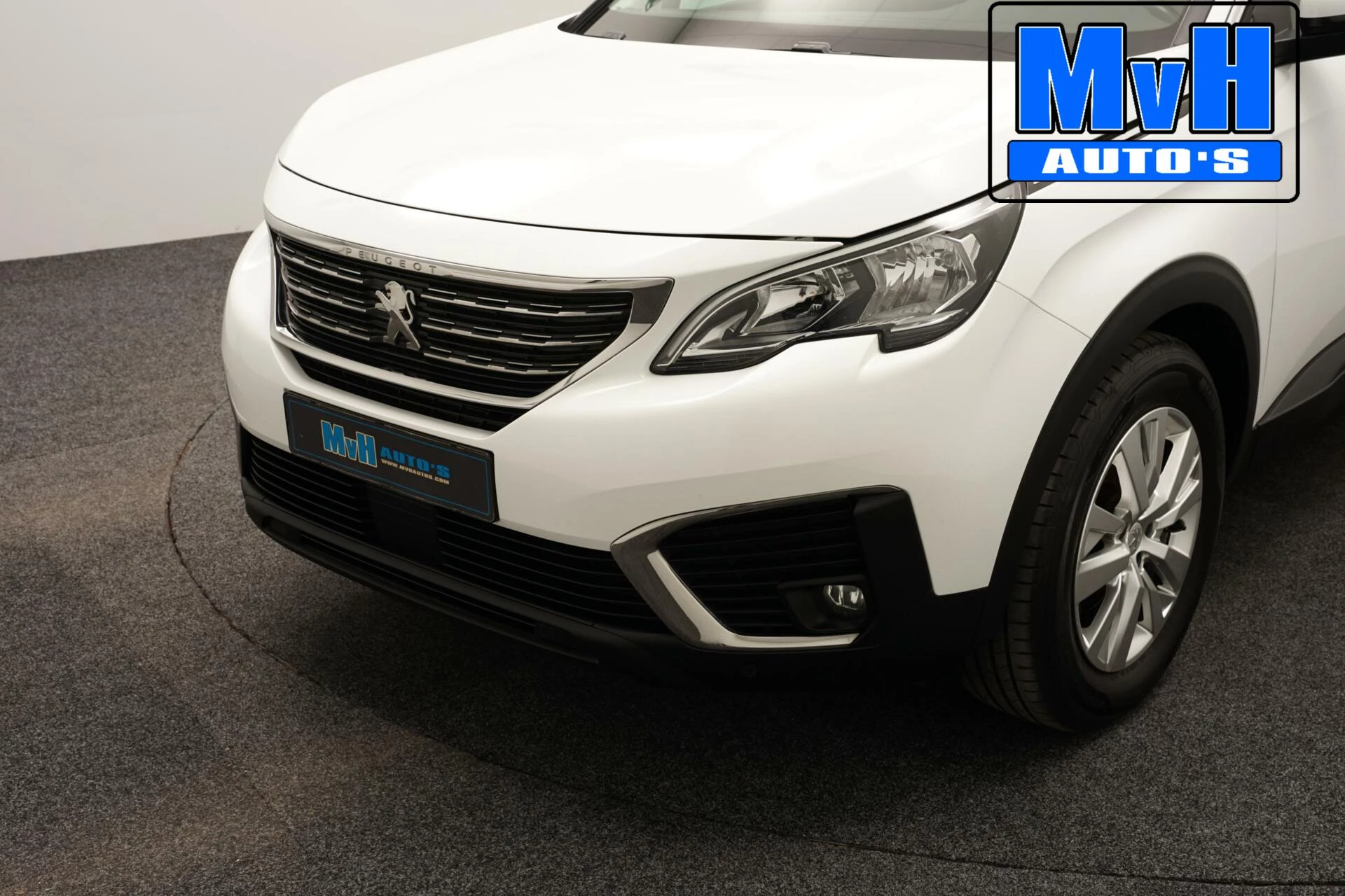 Hoofdafbeelding Peugeot 5008