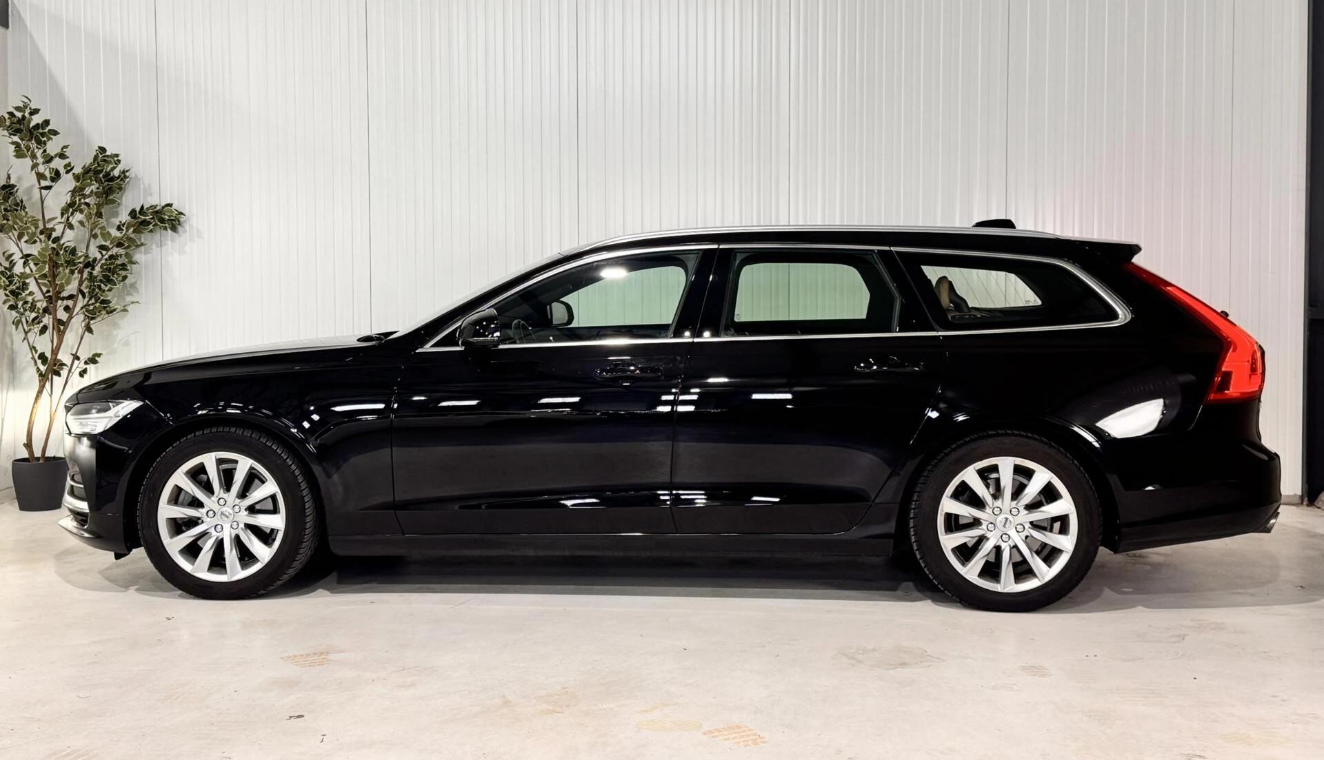 Hoofdafbeelding Volvo V90