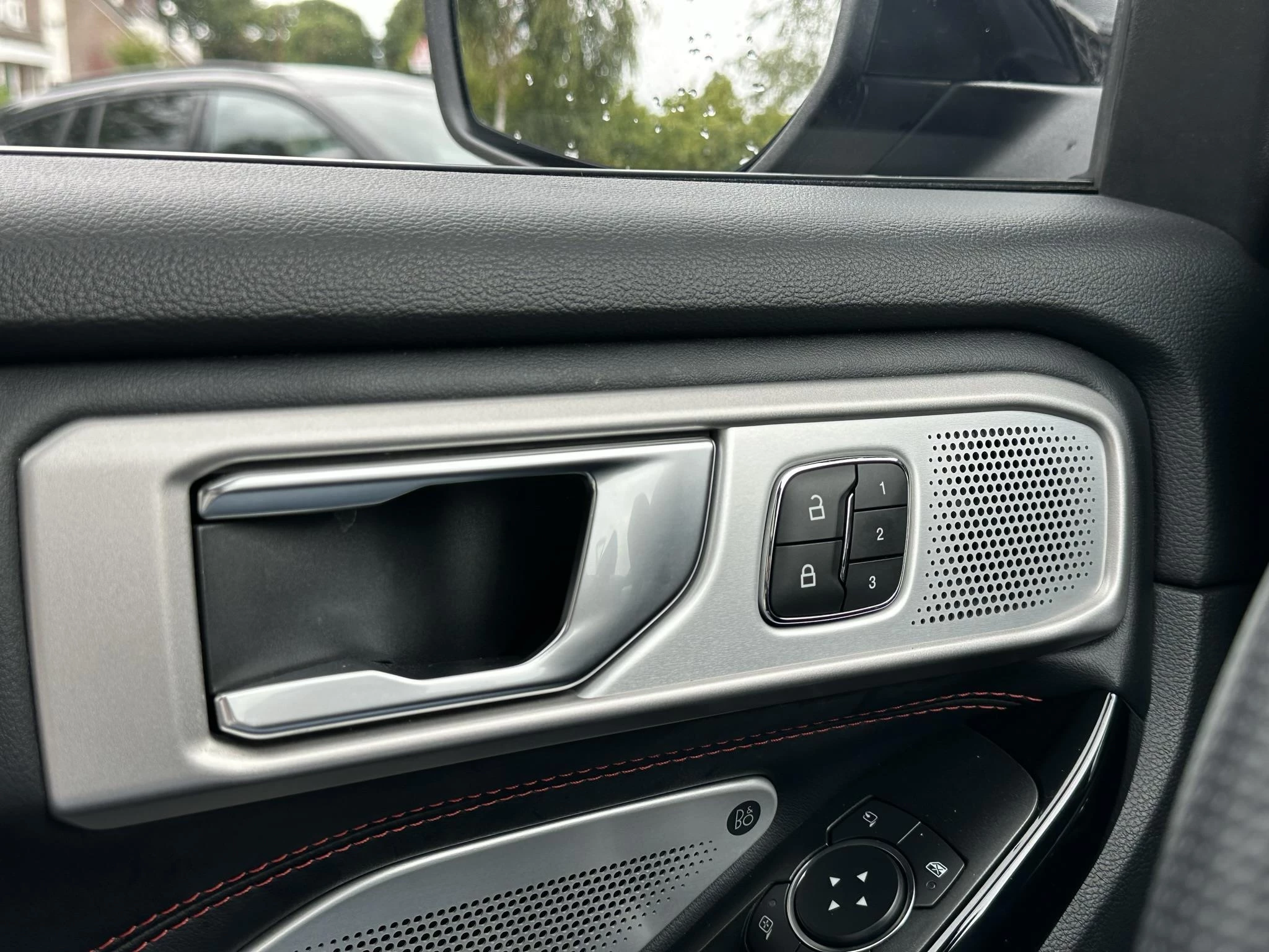Hoofdafbeelding Ford Explorer