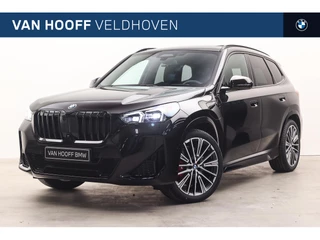 Hoofdafbeelding BMW X1 BMW X1 xDrive25e High Executive M Sport Automaat / Panoramadak / Sportstoelen / Adaptieve LED / M Adaptief onderstel / Head-Up / Parking Assistant Plus / Comfort Access